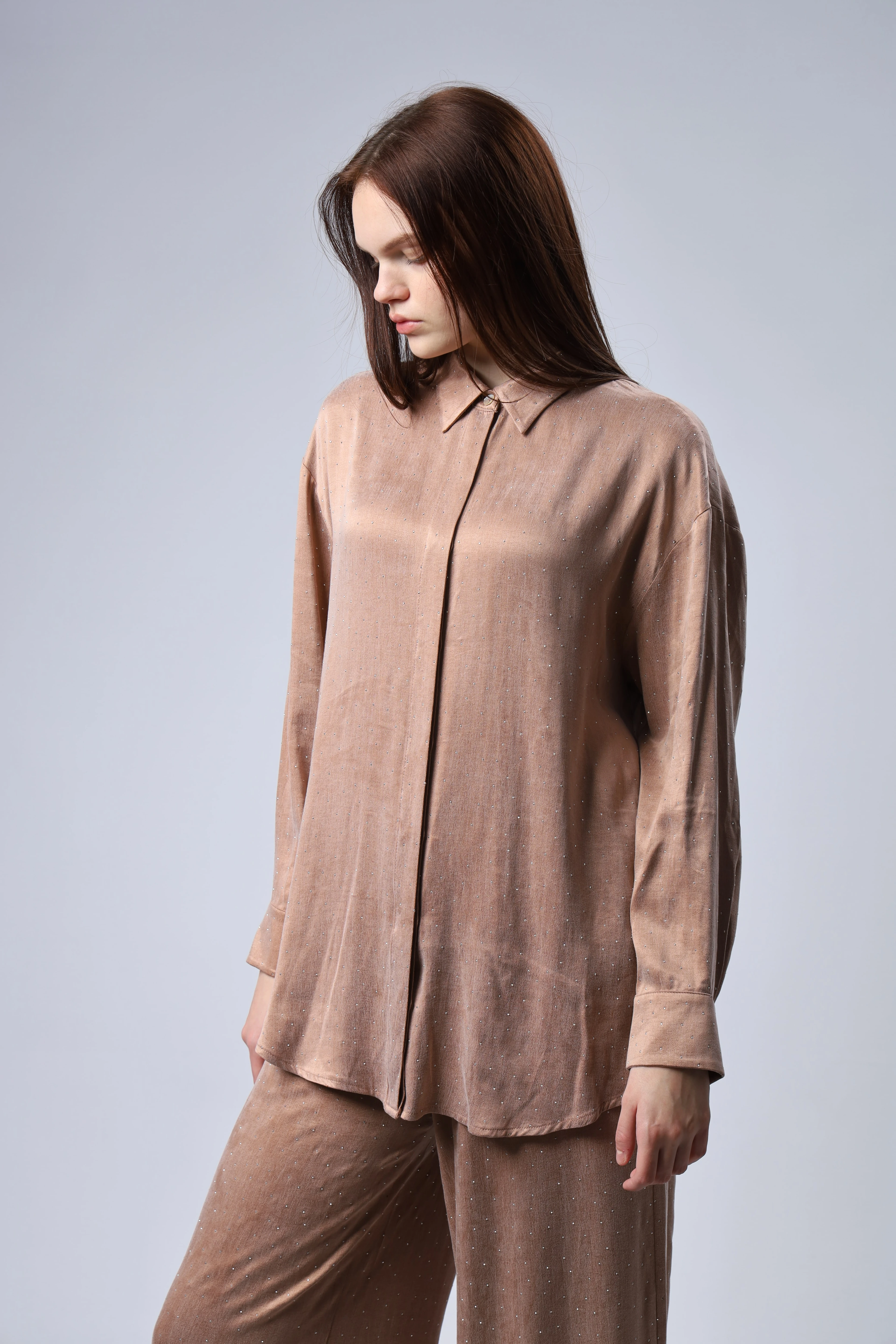 "Limited Edition Collection" İPEK CUPRA TAŞ DETALI TAKIM PUDRA