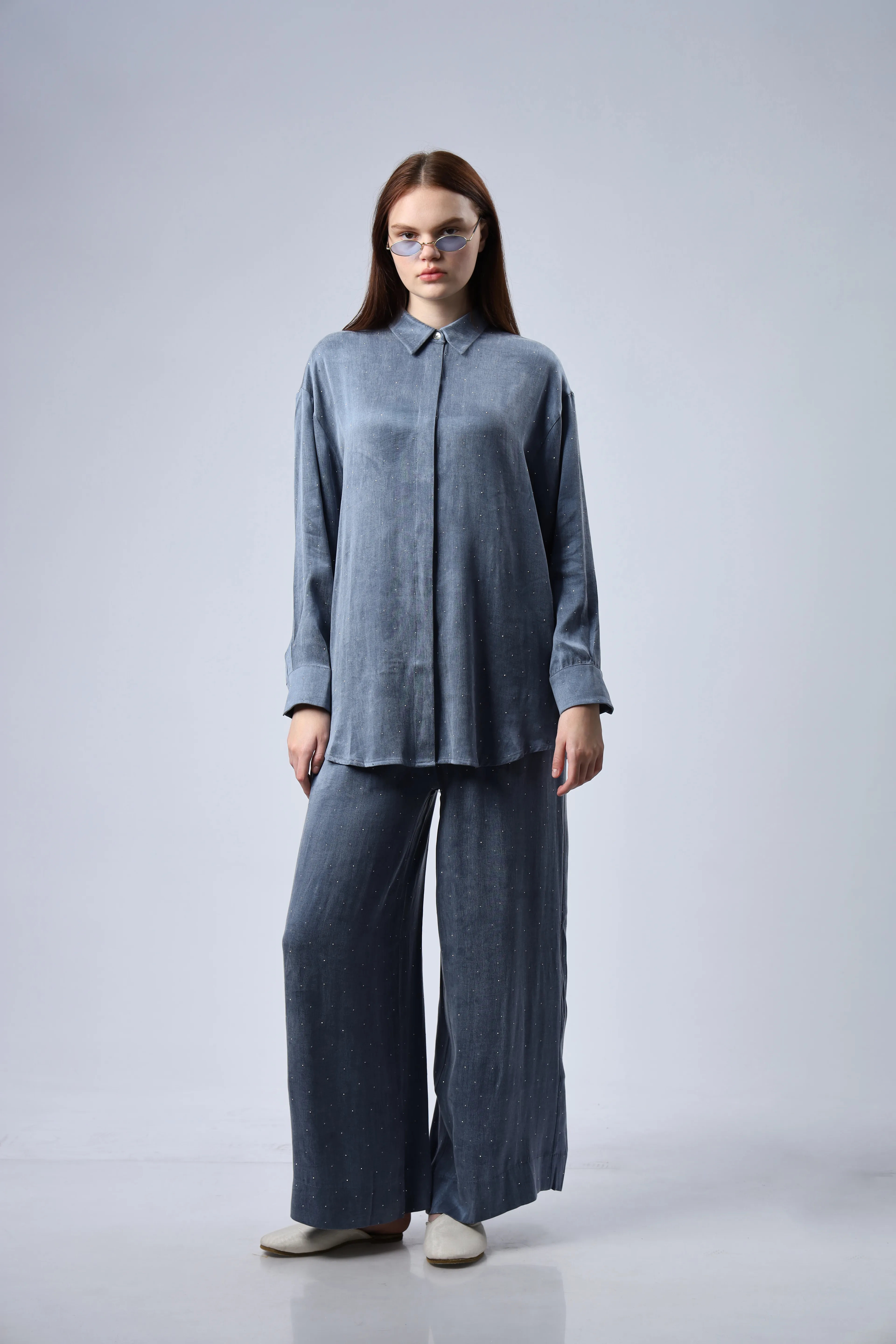 "Limited Edition Collection" İPEK CUPRA TAŞ DETAYLI TAKIM MAVİ (ÖN SİPARİŞ)