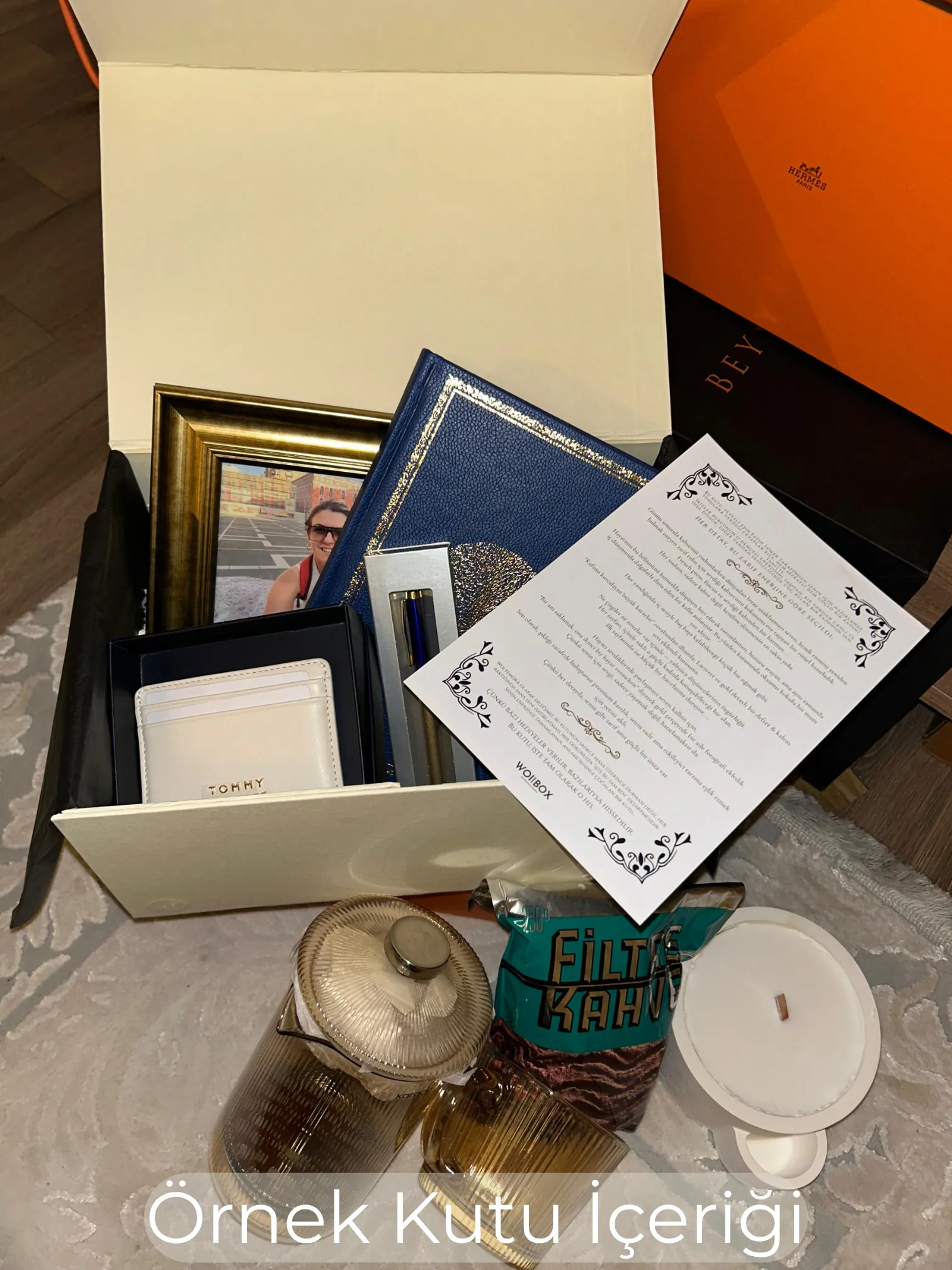 Femora: Kadına Özel Konsept Hediye Kutusu