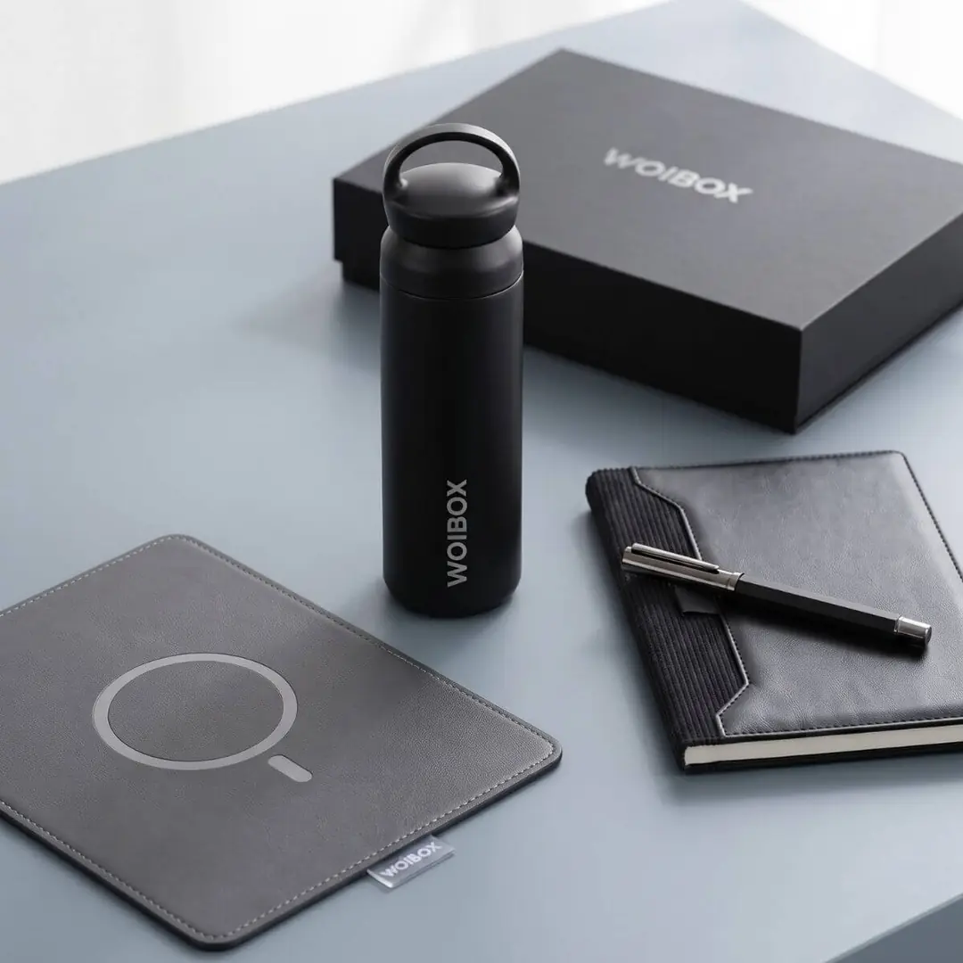 Woibox kurumsal hediye seti, termos, defter, kalem ve masaüstü ürünleri