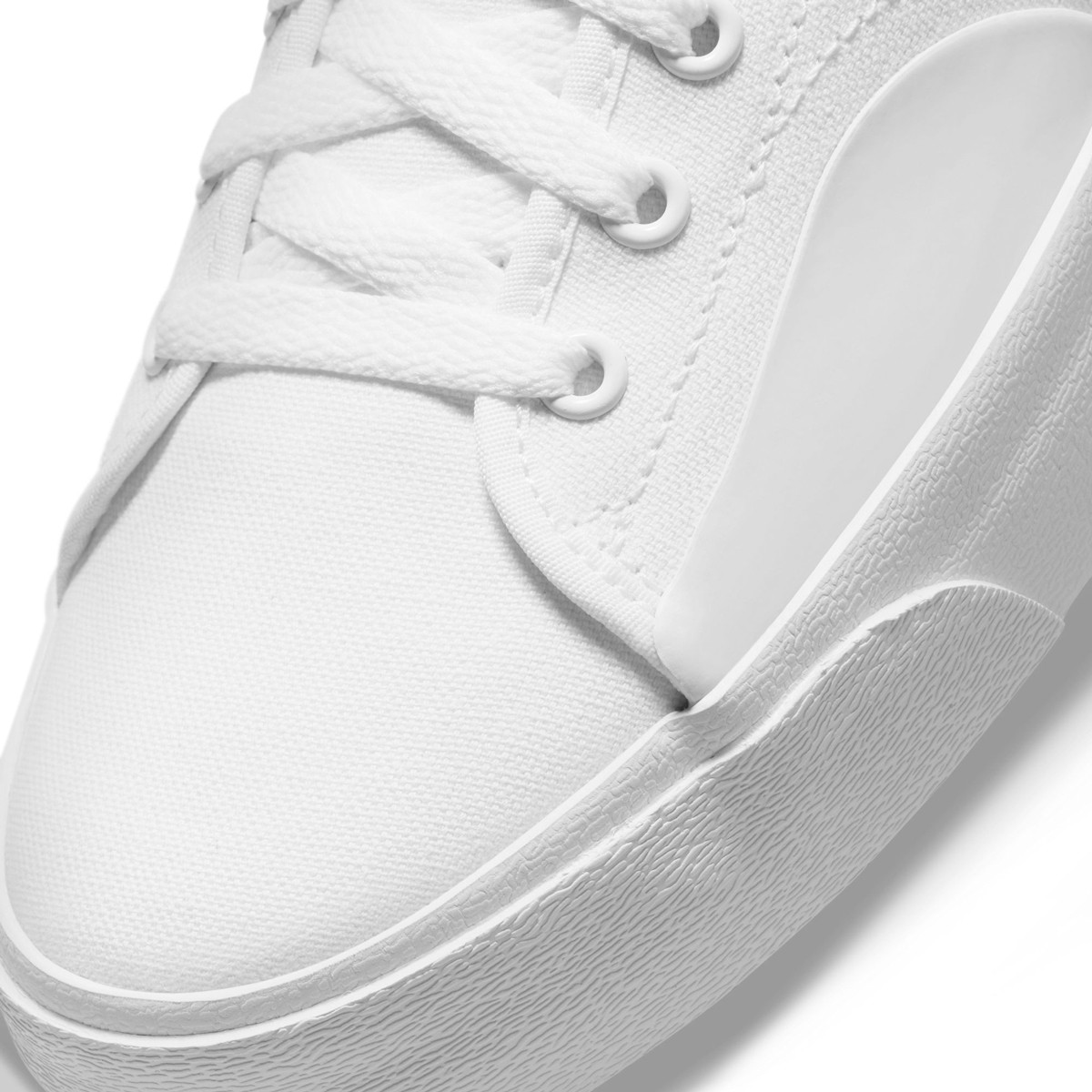 Nike SB Blazer Court Erkek Ayakkabısı CV1658-101