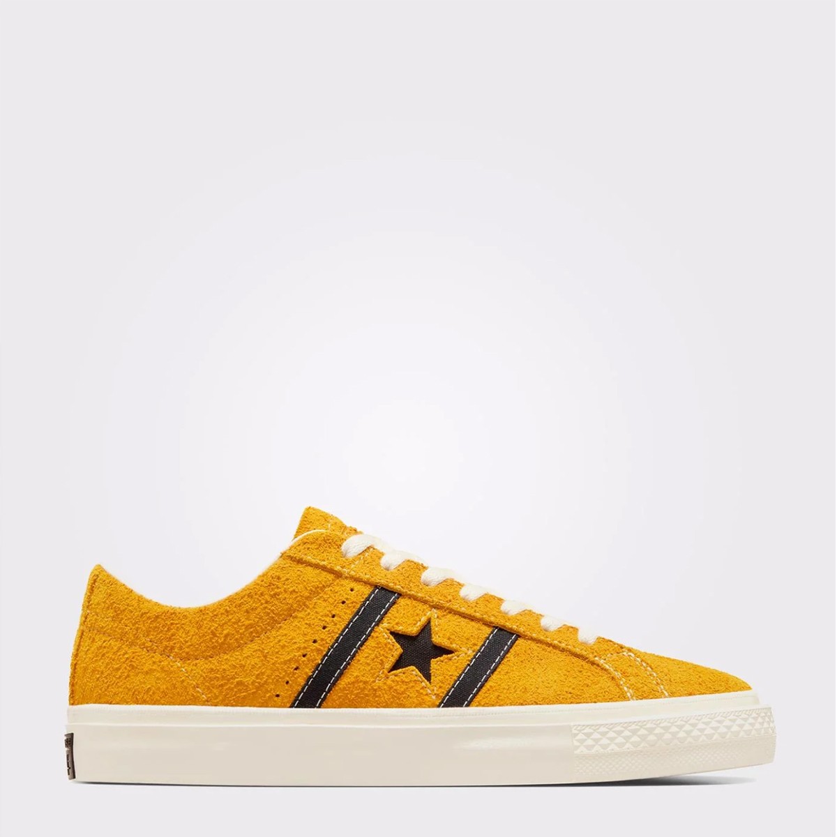 ONE STAR ACADEMY PRO SUEDE - A06425C.740