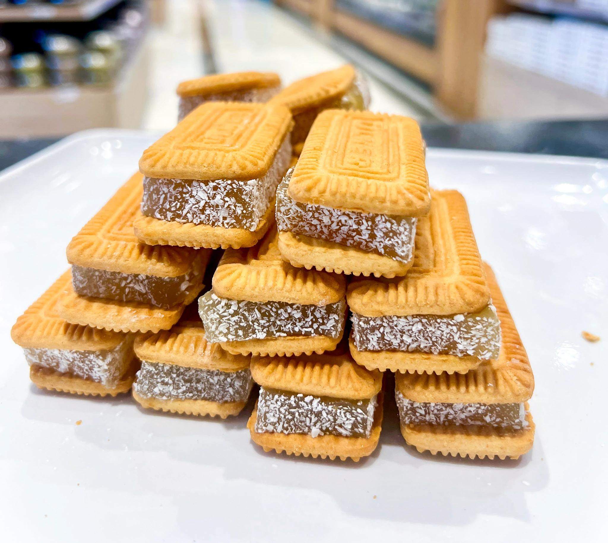 ALATURKA BİSKÜVİLİ LOKUM