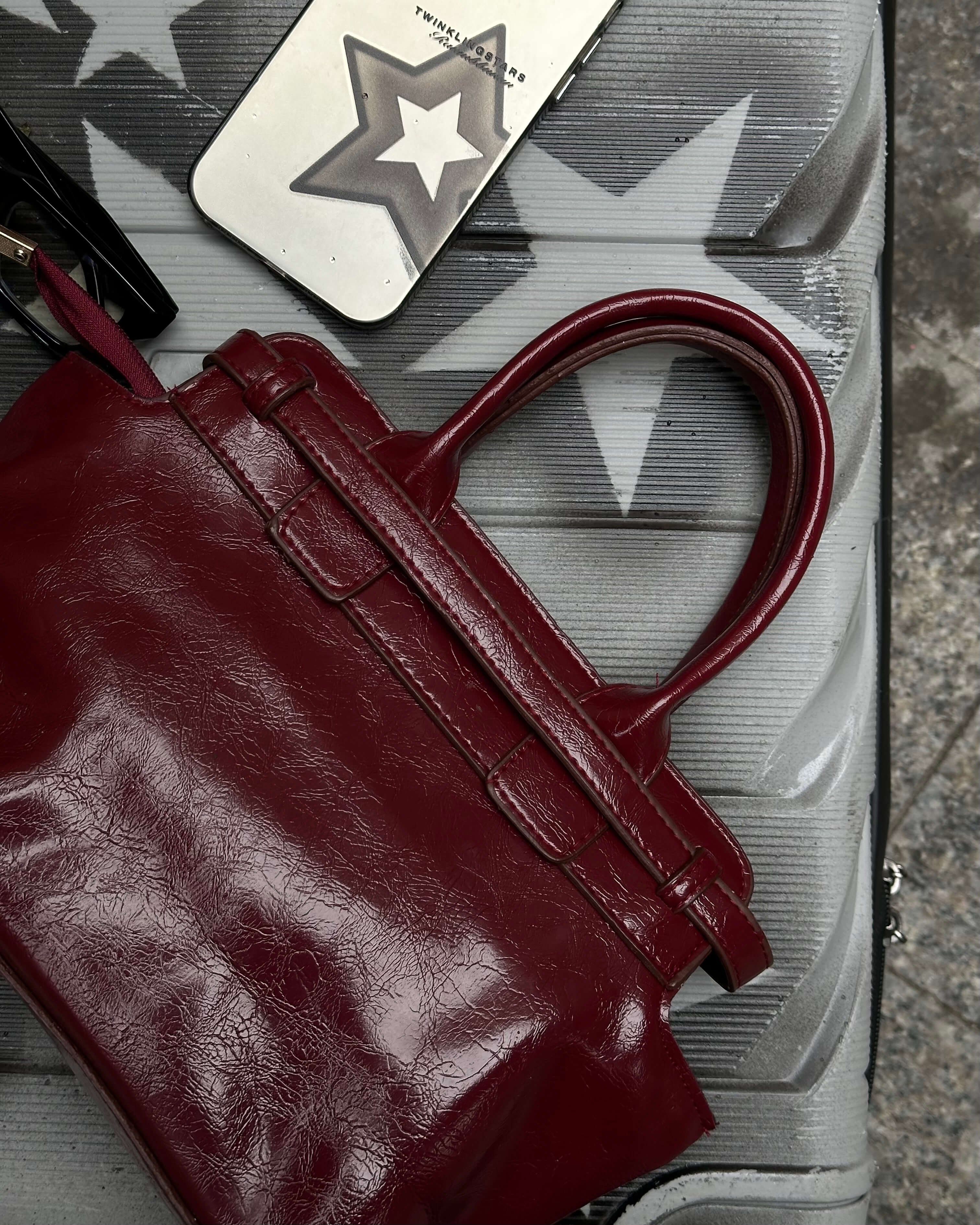 KRAUSE CLARET RED ÇİFT KEMER DETAYLI KOL ÇANTASI