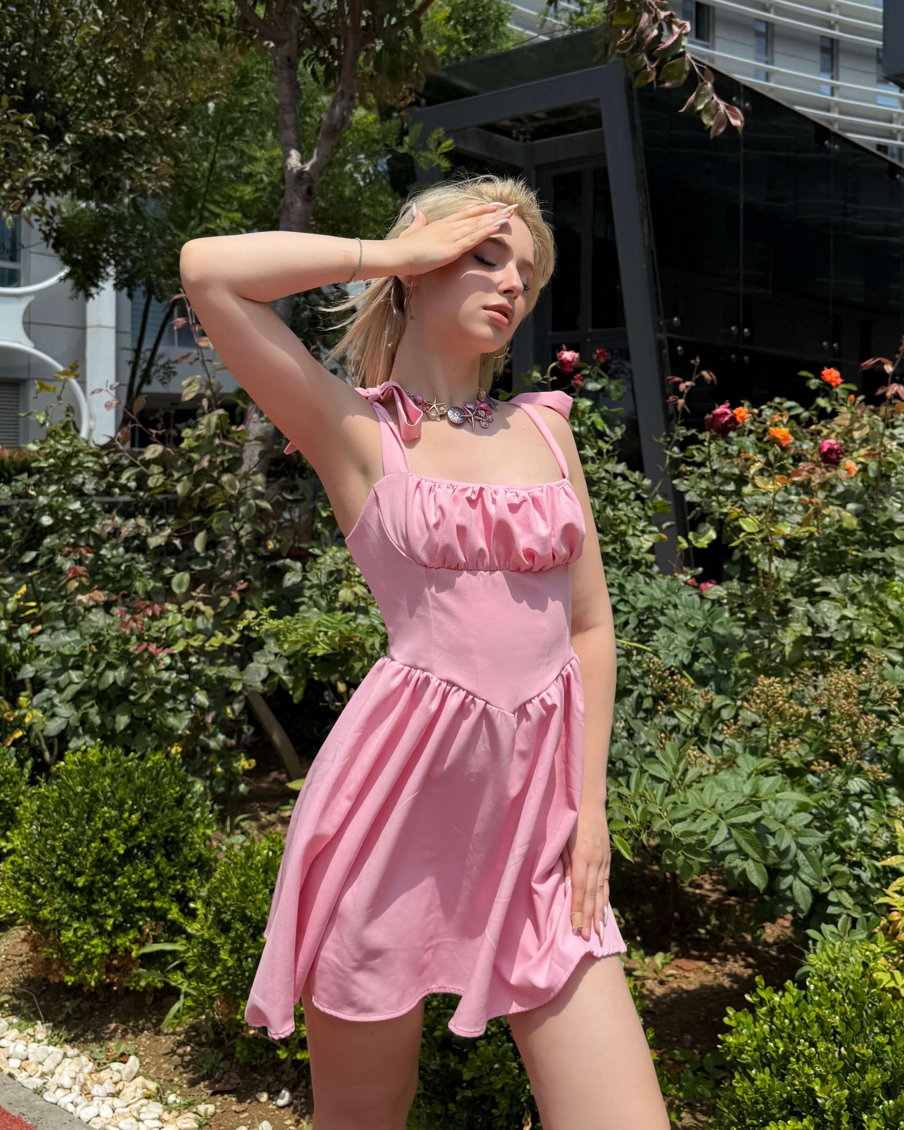 ASCEN PINK GÖĞÜS DRAPE DETAY PİLELİ MİNİ ELBİSE