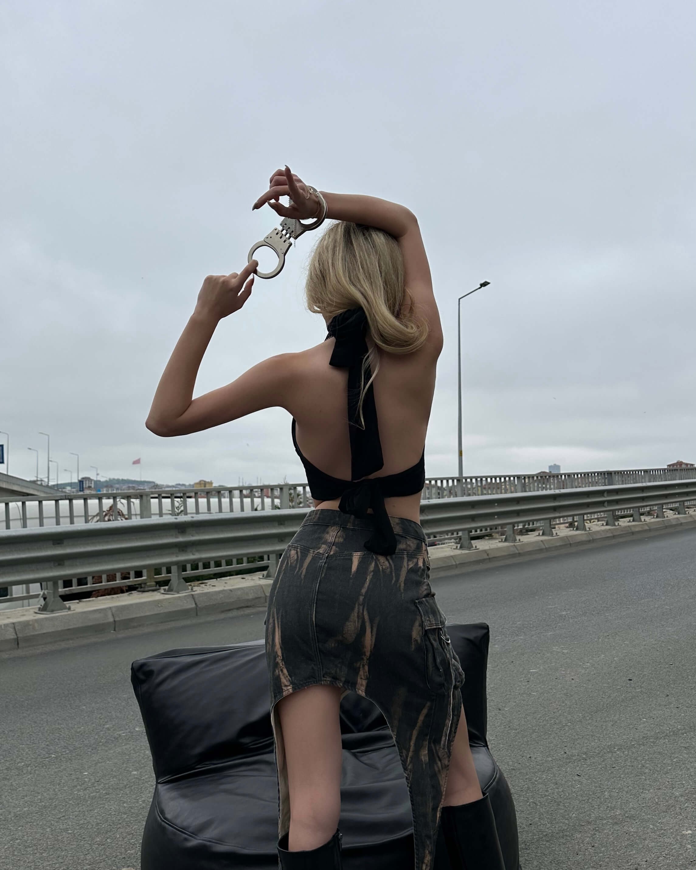 VESELI BLACK BAĞLAMALI BÜSTİYER