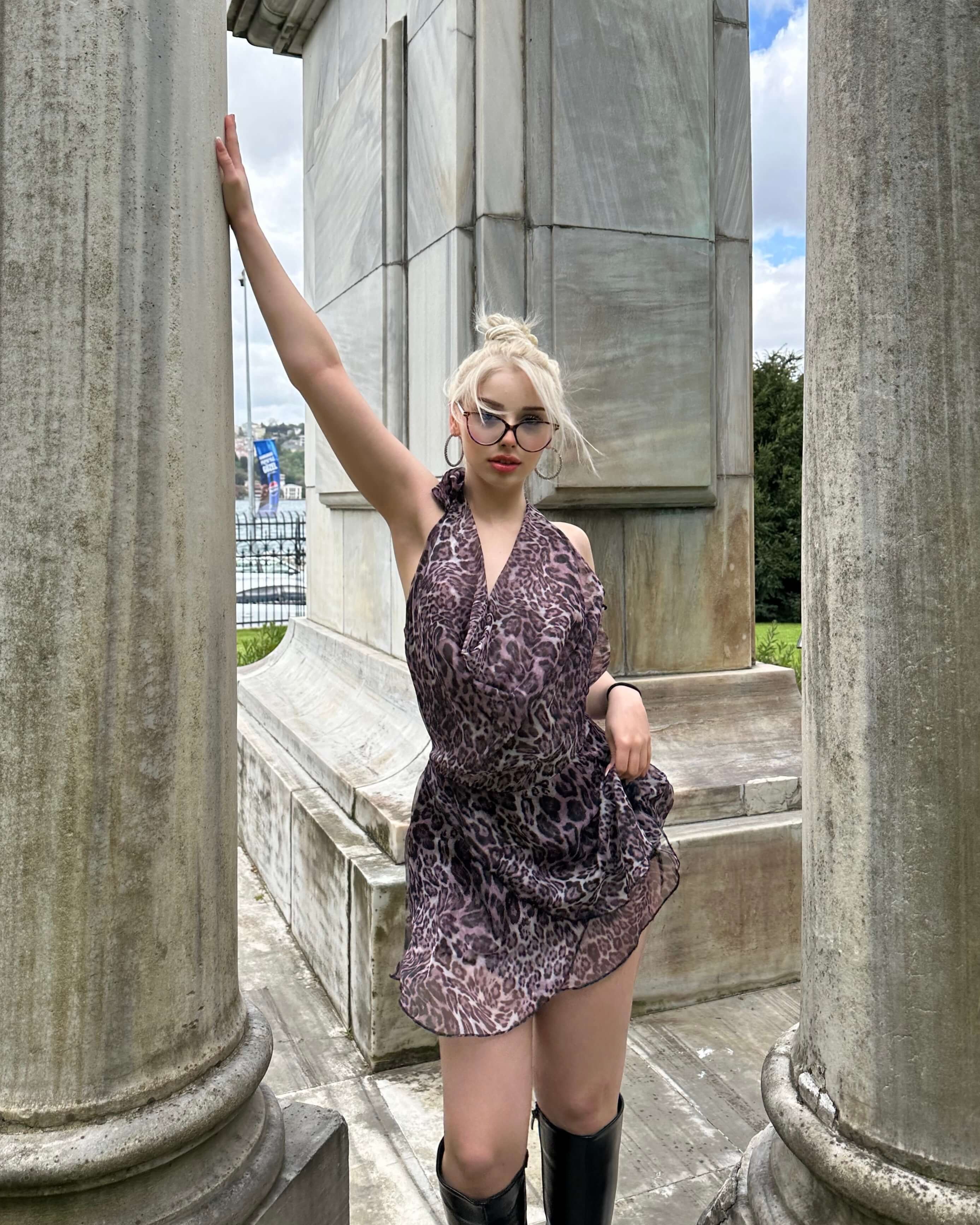 VERRUF LEOPAR PATTERNED BOYUNDAN BAĞLAMALI TULUM ELBİSE