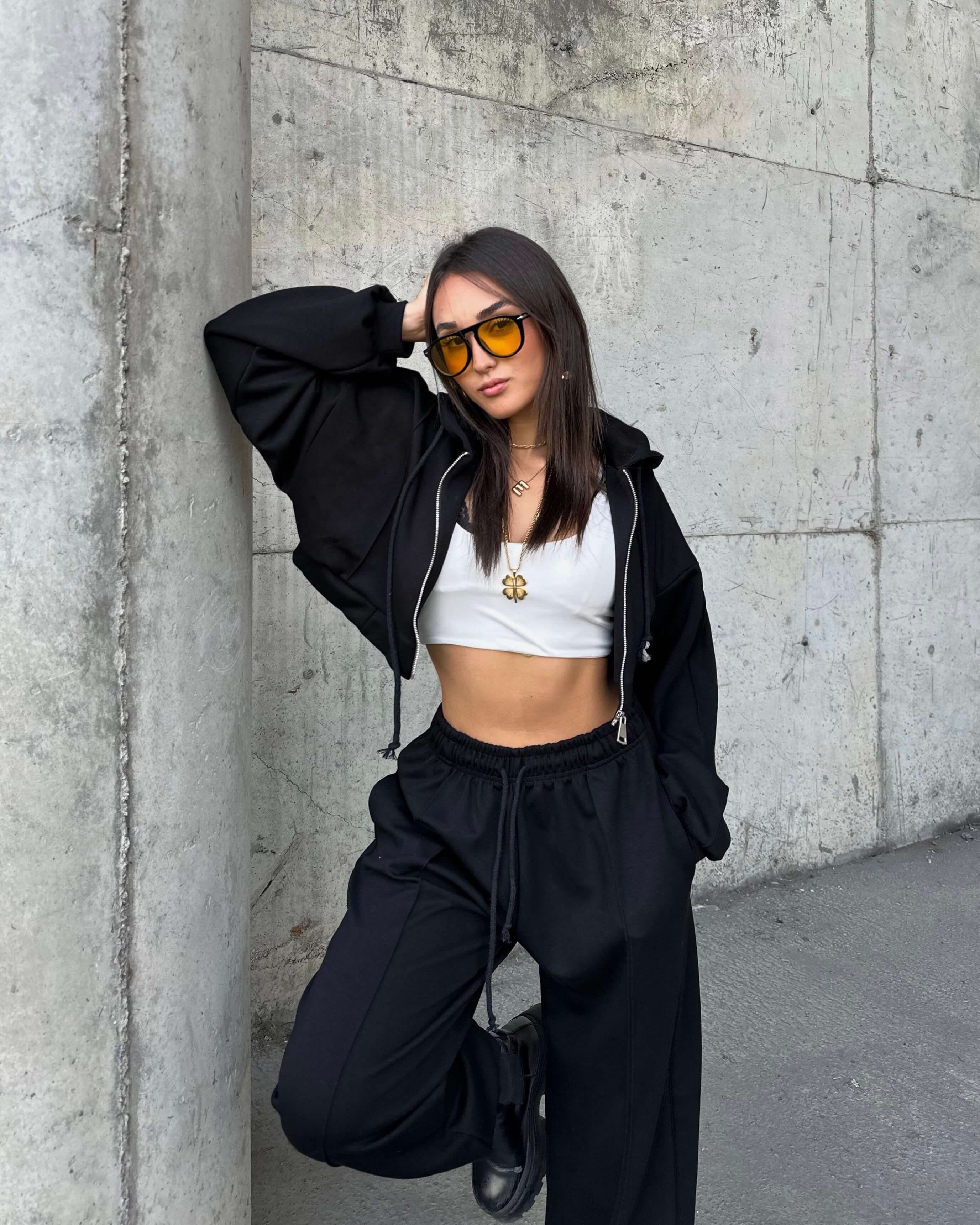 BARD BLACK MODAL CROP HIRKA EŞOFMAN TAKIM