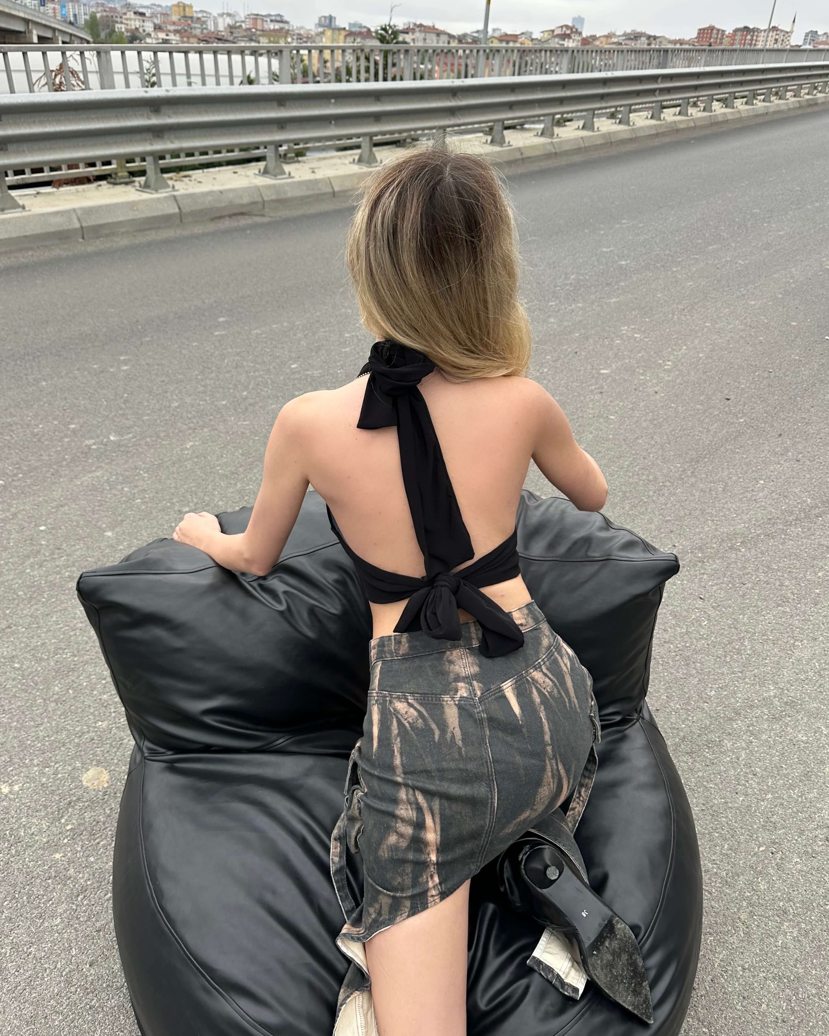 VESELI BLACK BAĞLAMALI BÜSTİYER