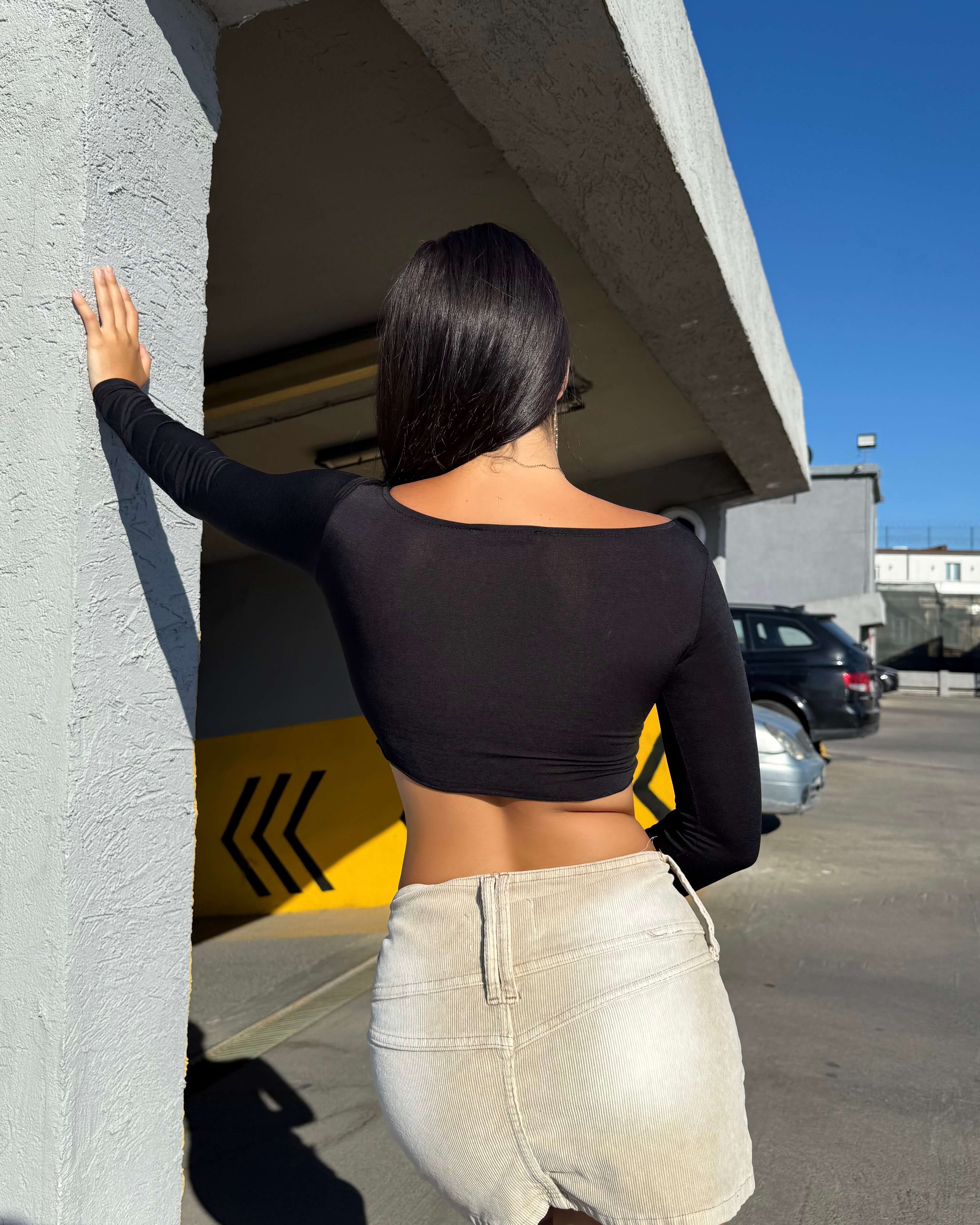 BREEZE BLACK UZUN KOLLU CROP