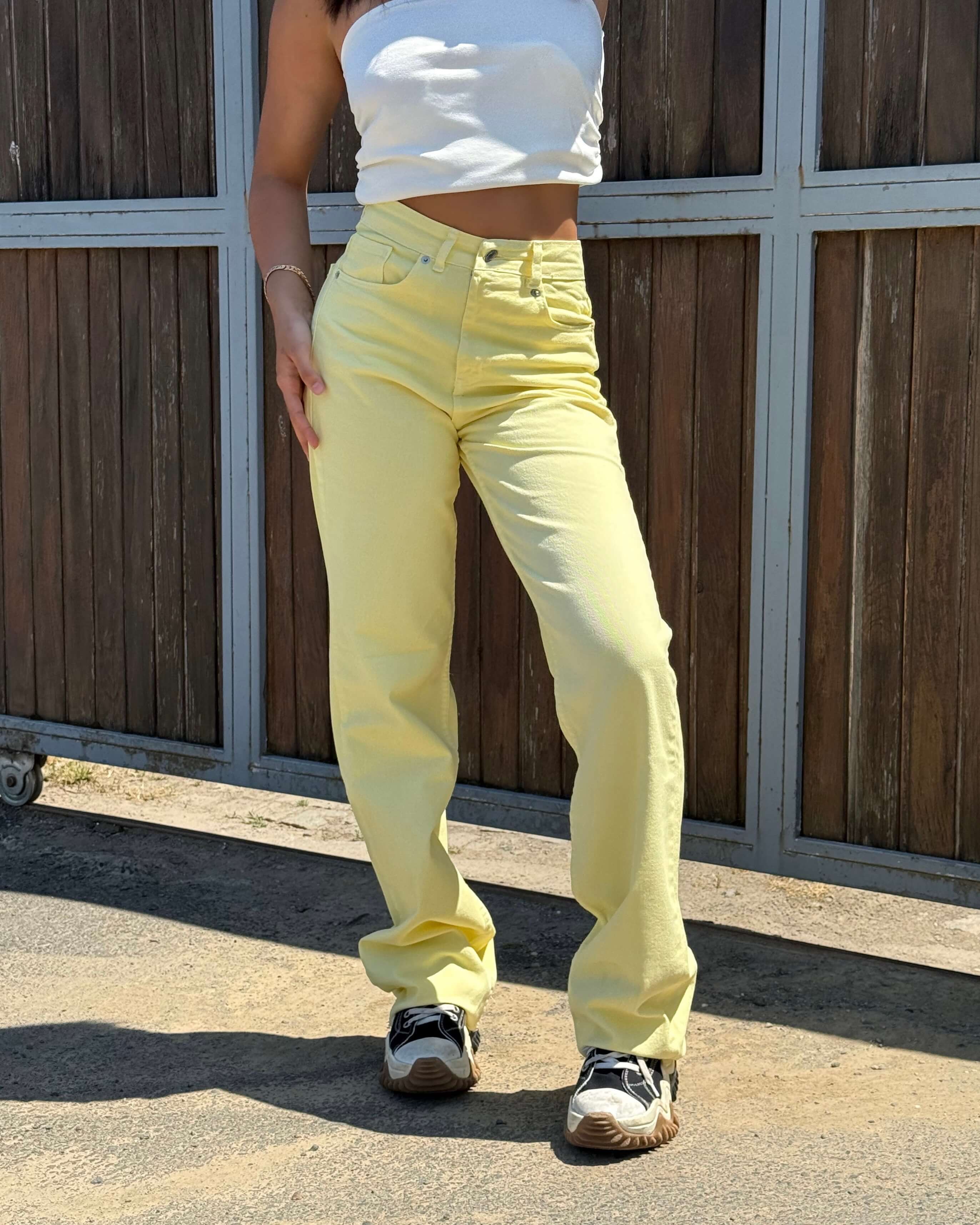 LAMIRA YELLOW KESİK PAÇA JEAN