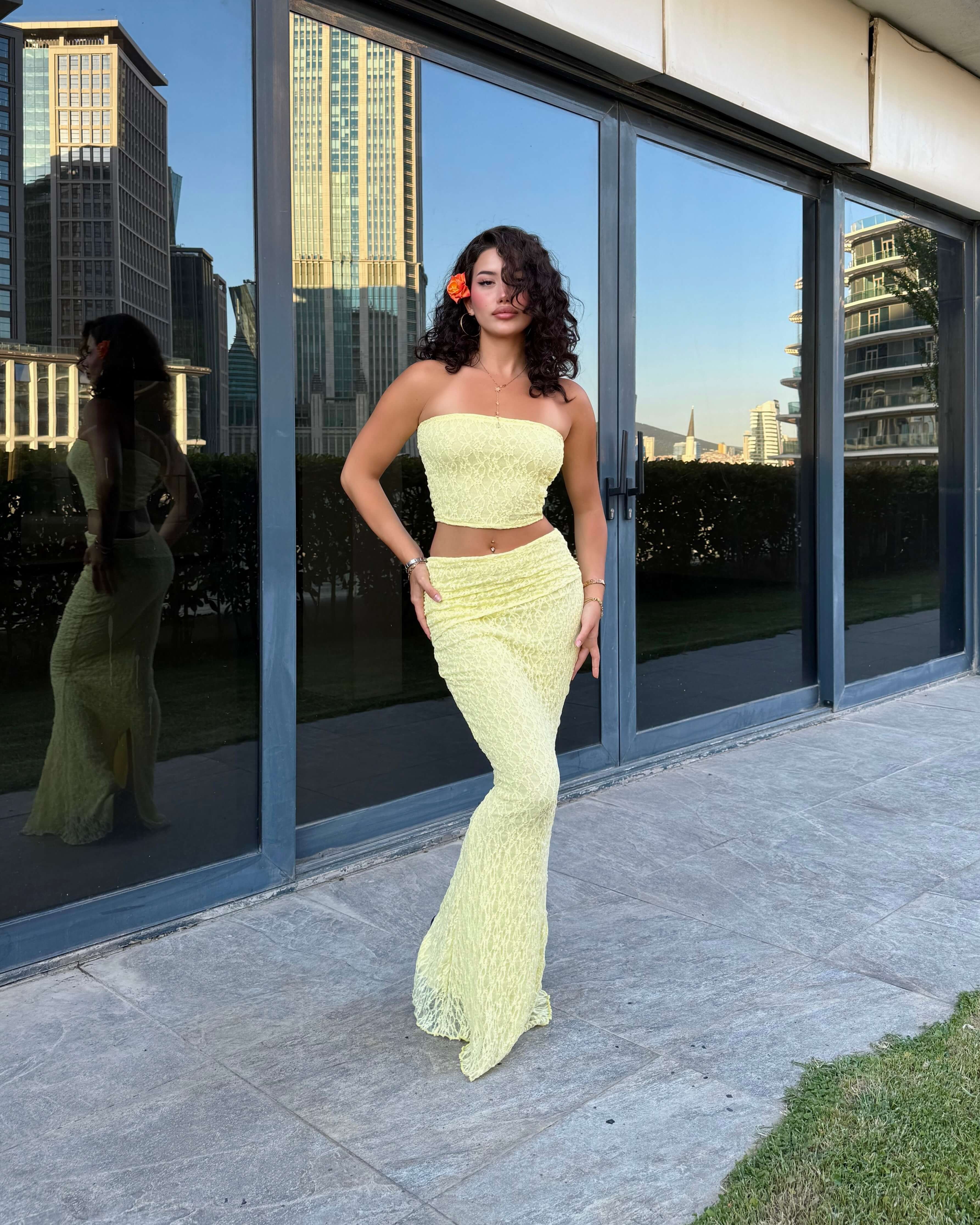 KUPPEL YELLOW DANTEL CROP UZUN ETEK TAKIM
