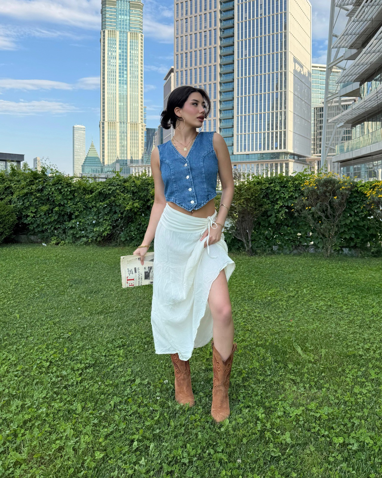 AZURAH BEIGE KATLI DETAY UZUN ETEK