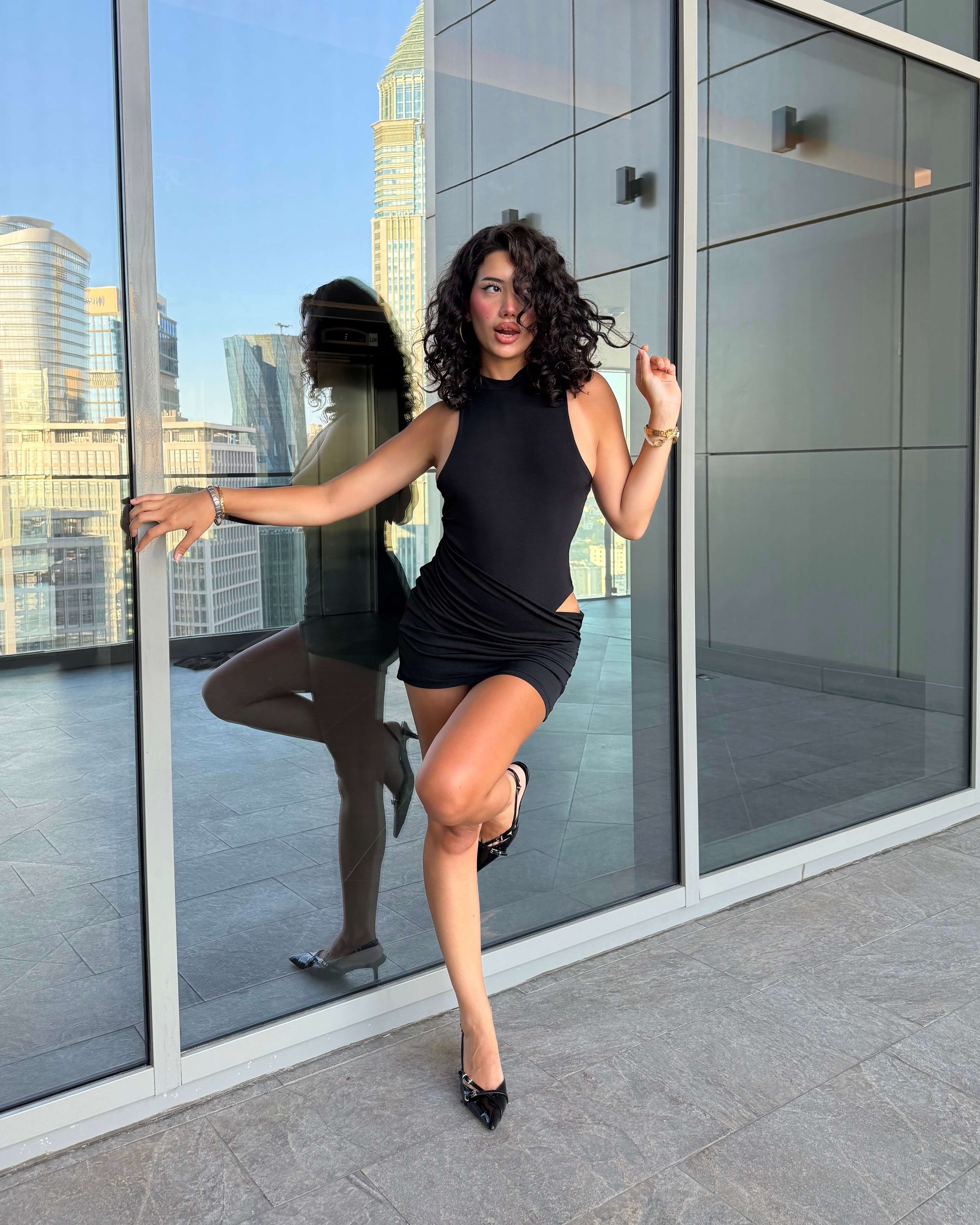 FERYA BLACK BODYSUIT DETAY MİNİ ELBİSE 