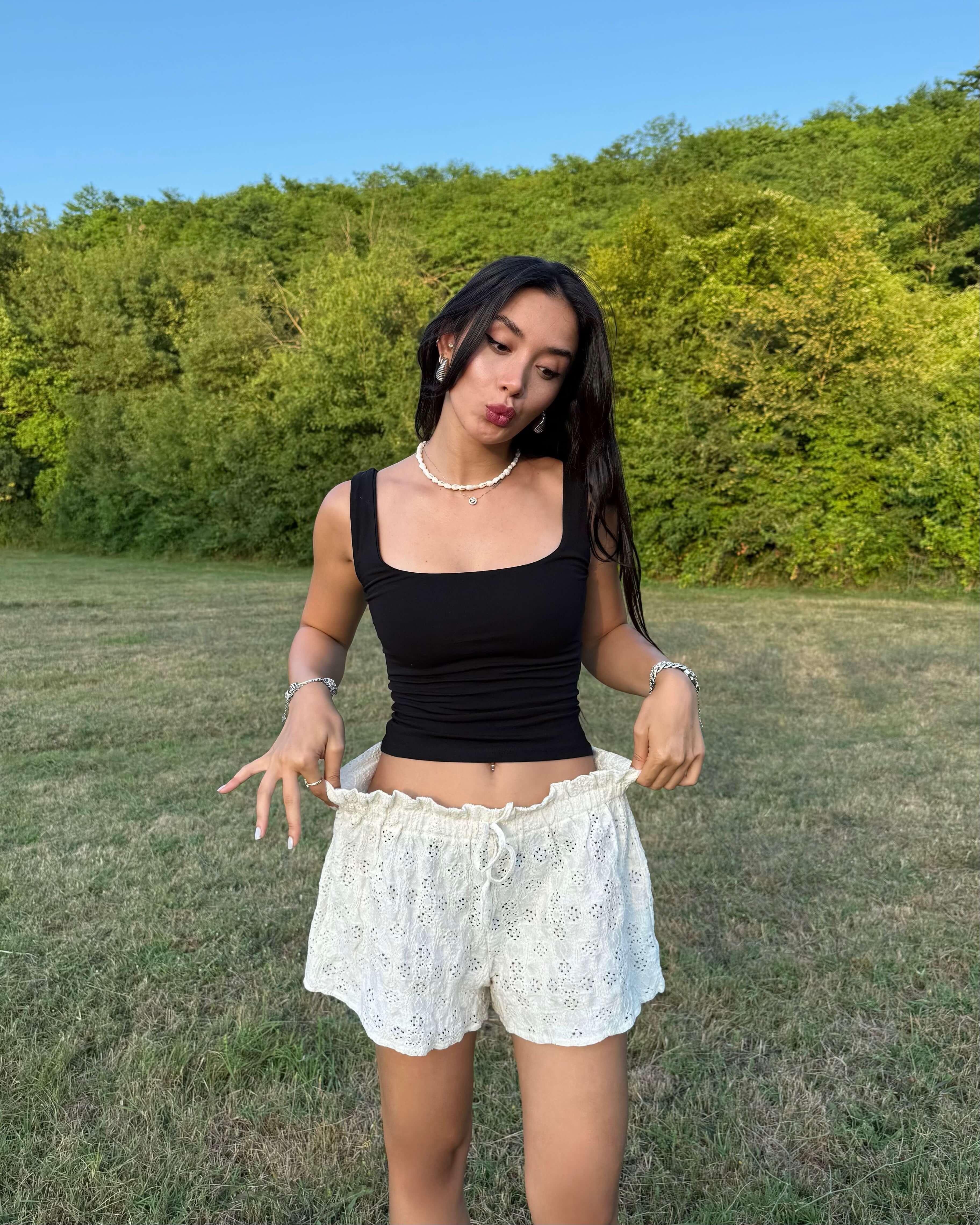 SONYA LIGHT BEIGE GÜPÜRLÜ ŞORT 