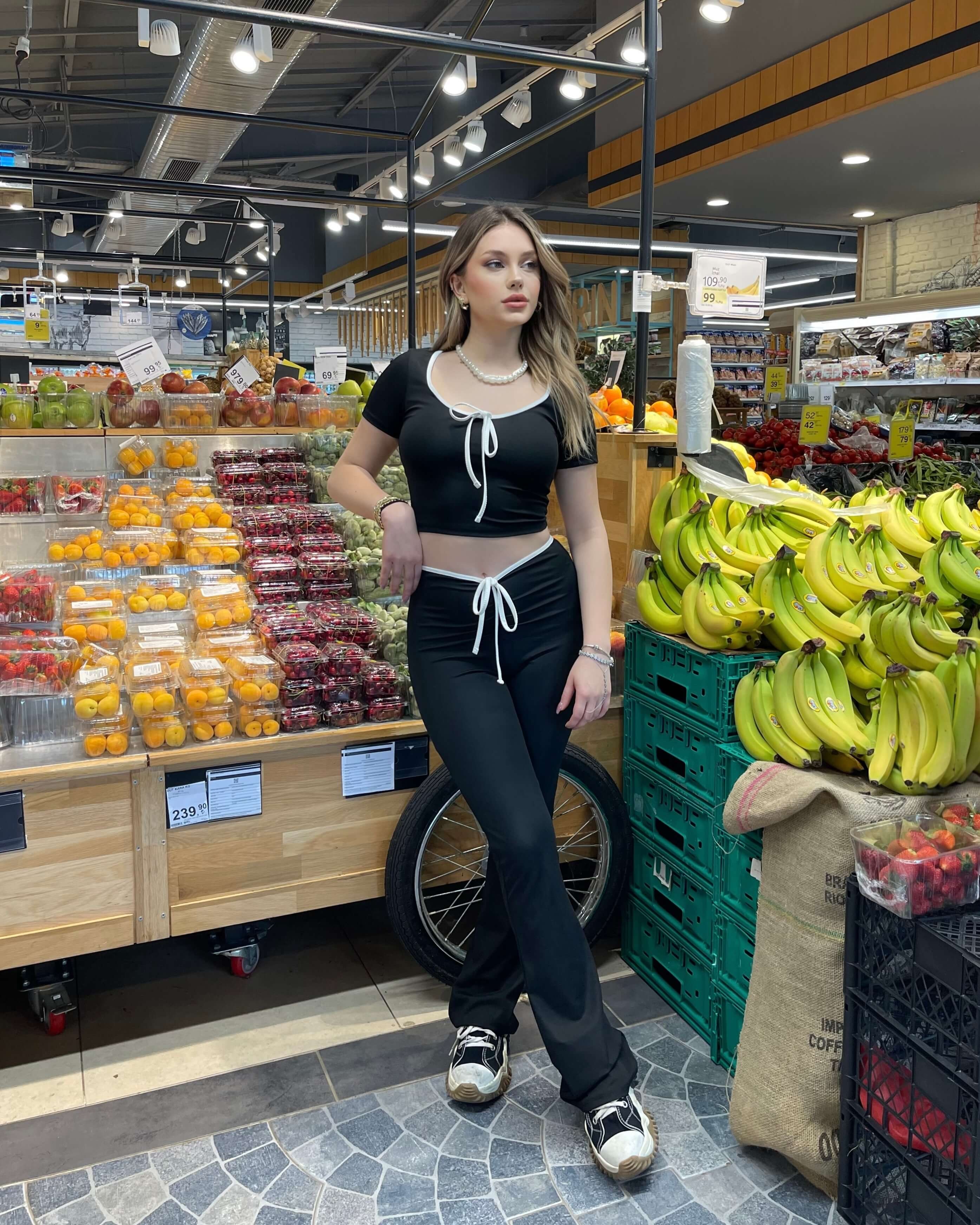 VERONIKA BLACK DALGIÇ BİYELİ CROP  PANTOLON TAKIM