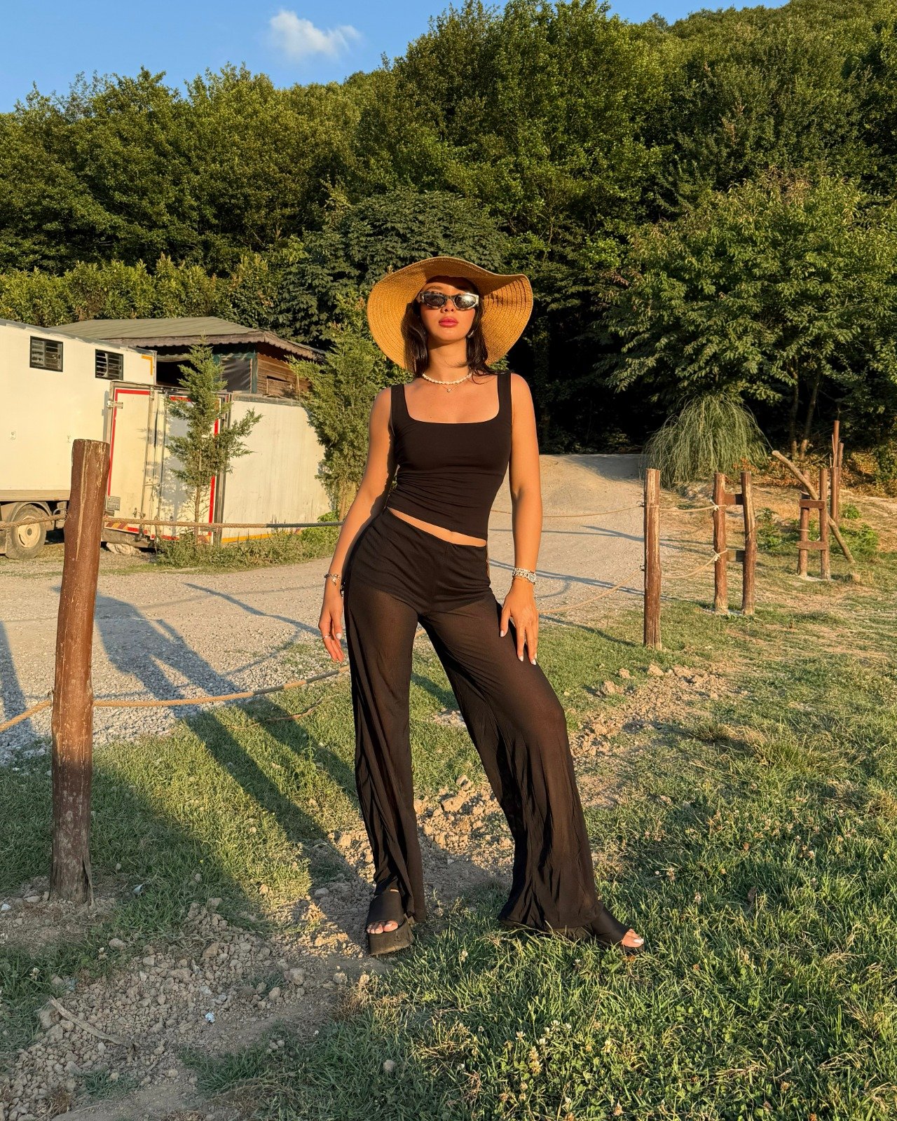 MOSUEE BLACK ŞORTLU TÜL PANTOLON