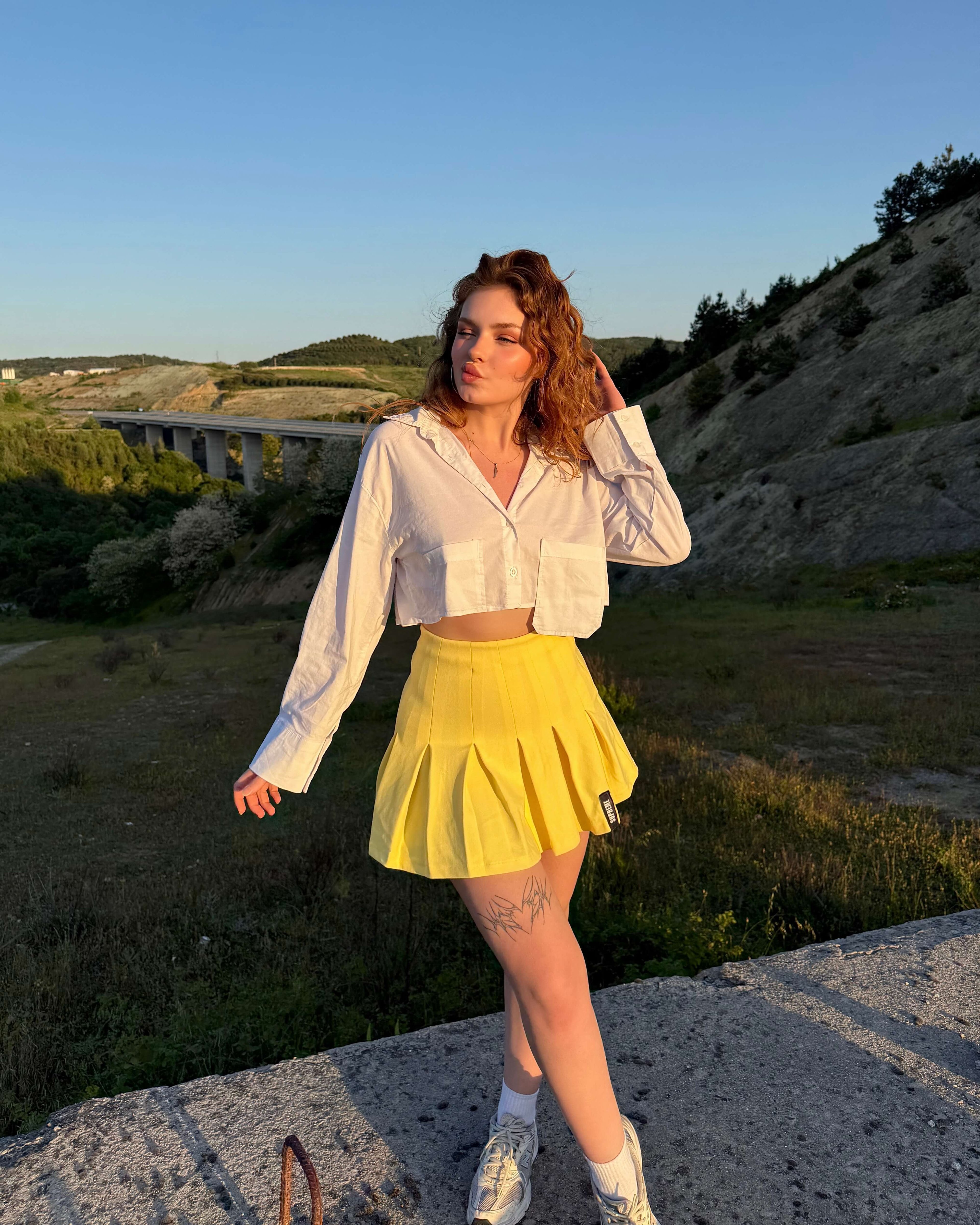 PERSONA YELLOW PİLELİ ETEK