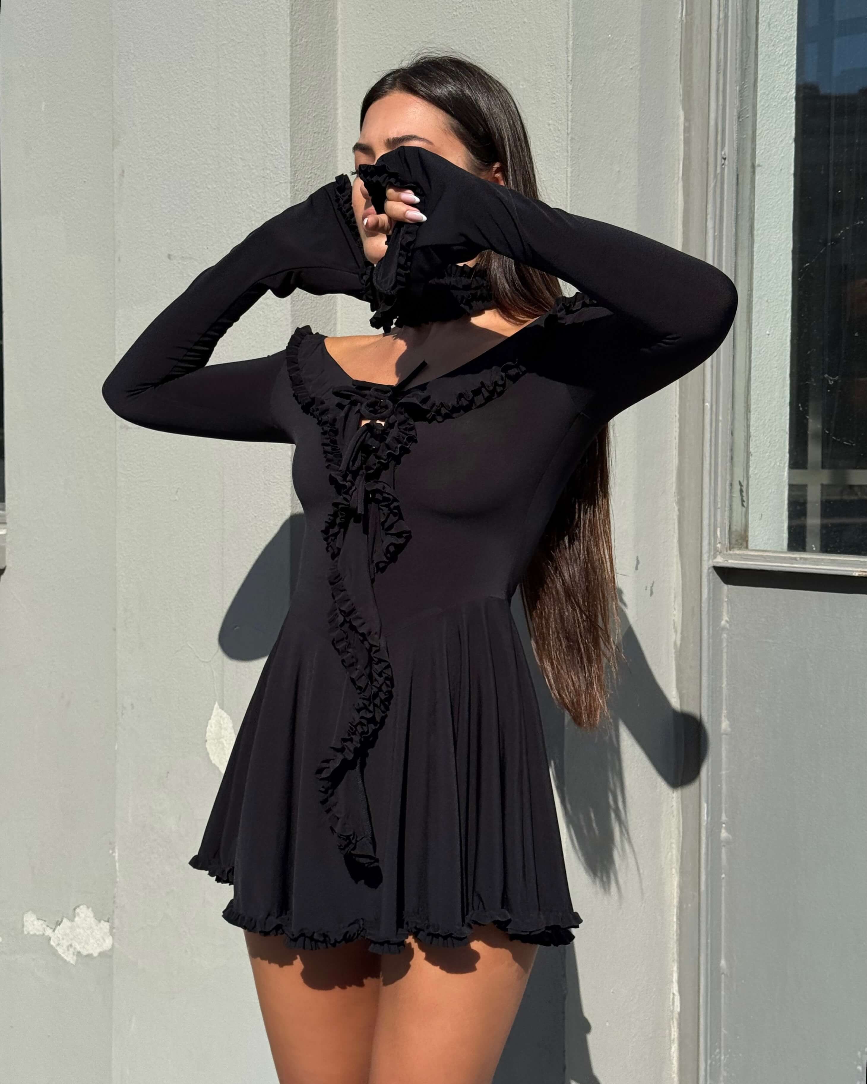 MİRA BLACK FIRFIR DETAY ELBİSE 