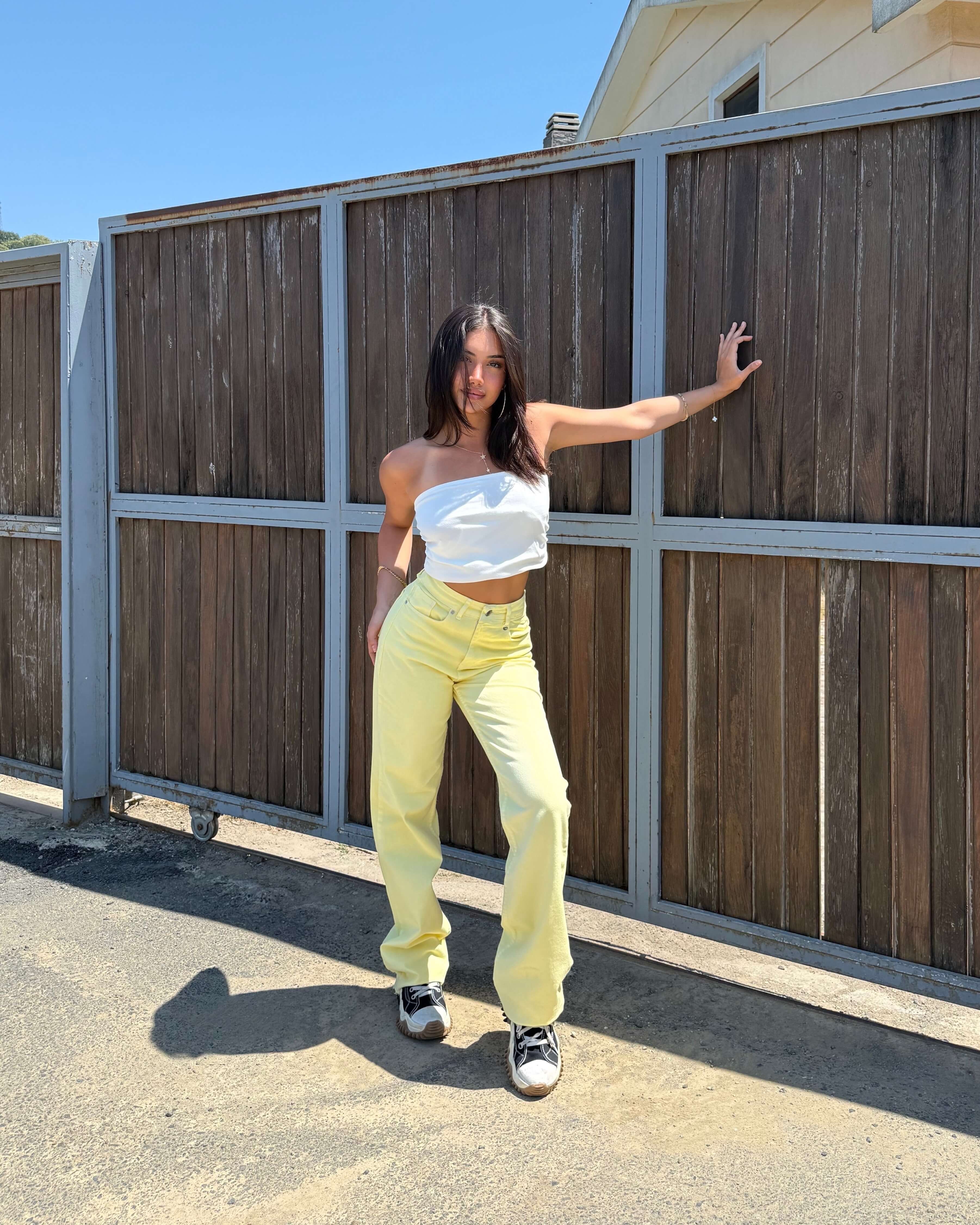 LAMIRA YELLOW KESİK PAÇA JEAN