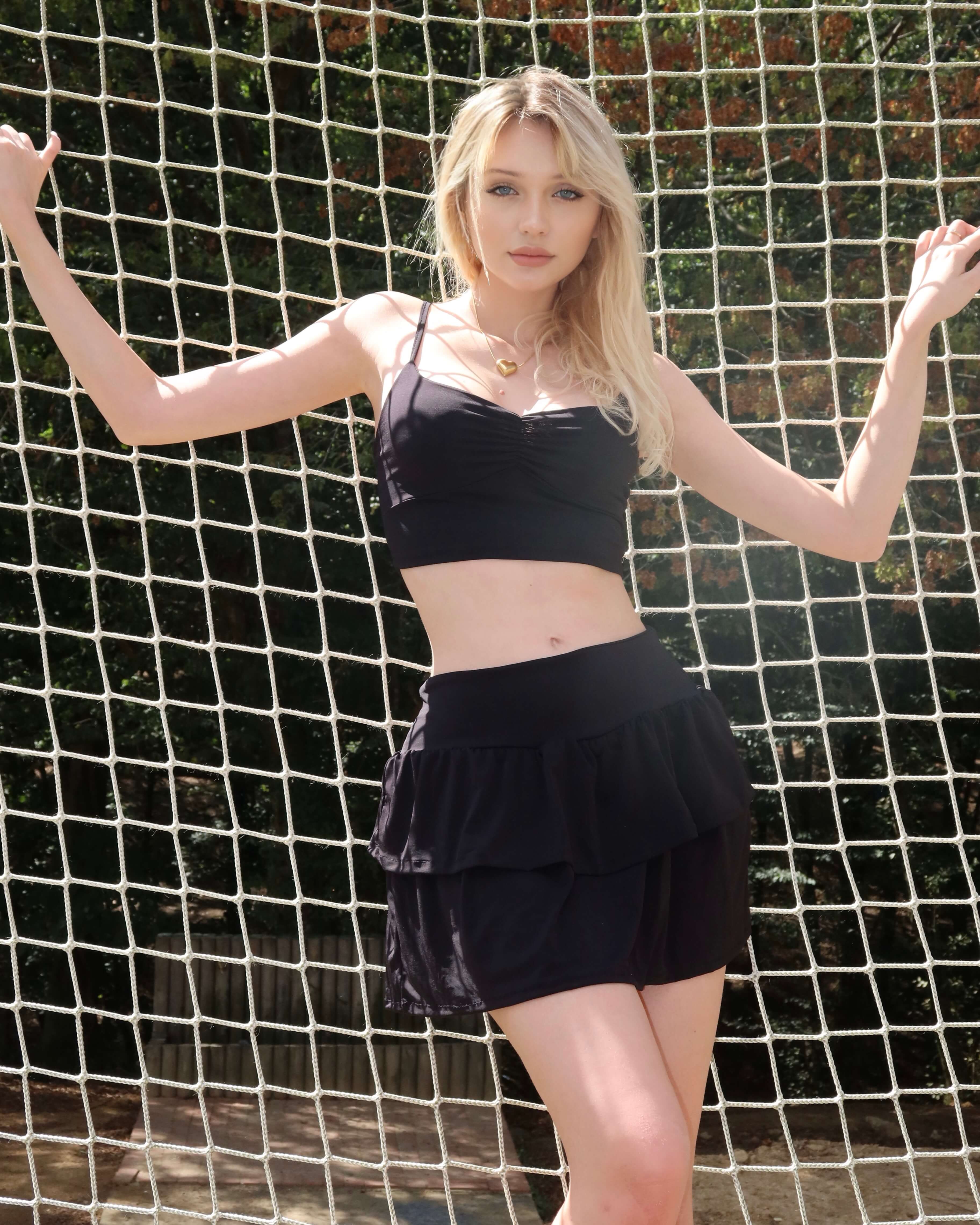 SCATEN BLACK ASKILI CROP PİLELİ ETEK TAKIM 