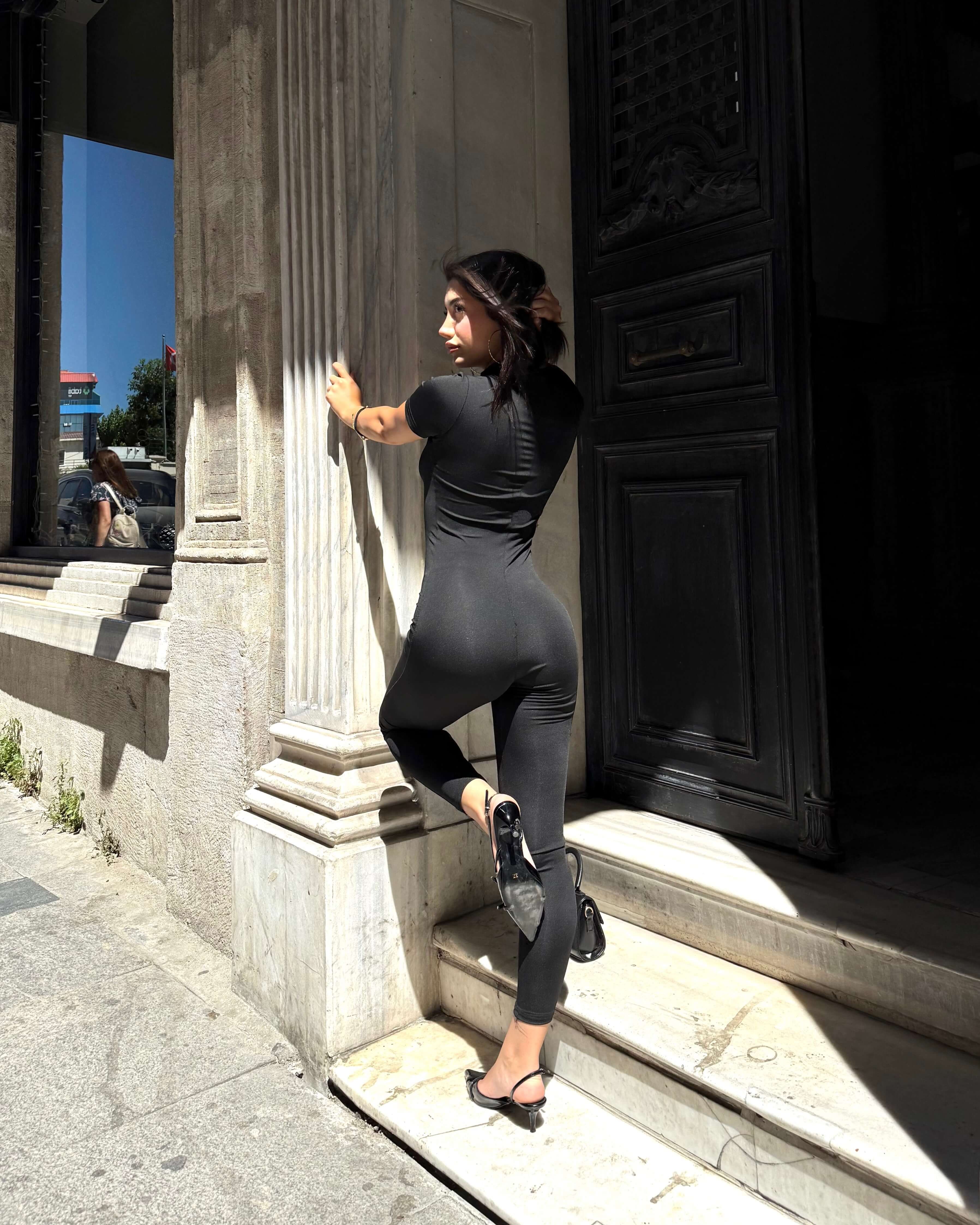 SANCER BLACK KISA KOLLU UZUN TULUM