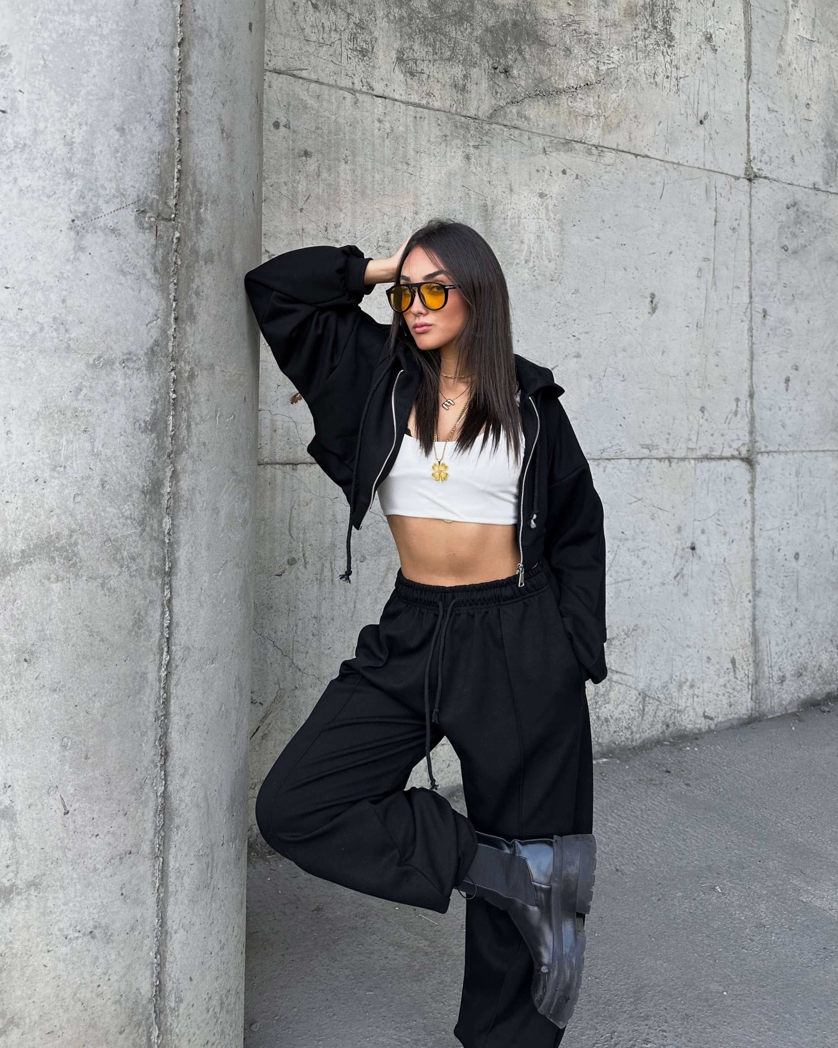 BARD BLACK MODAL CROP HIRKA EŞOFMAN TAKIM