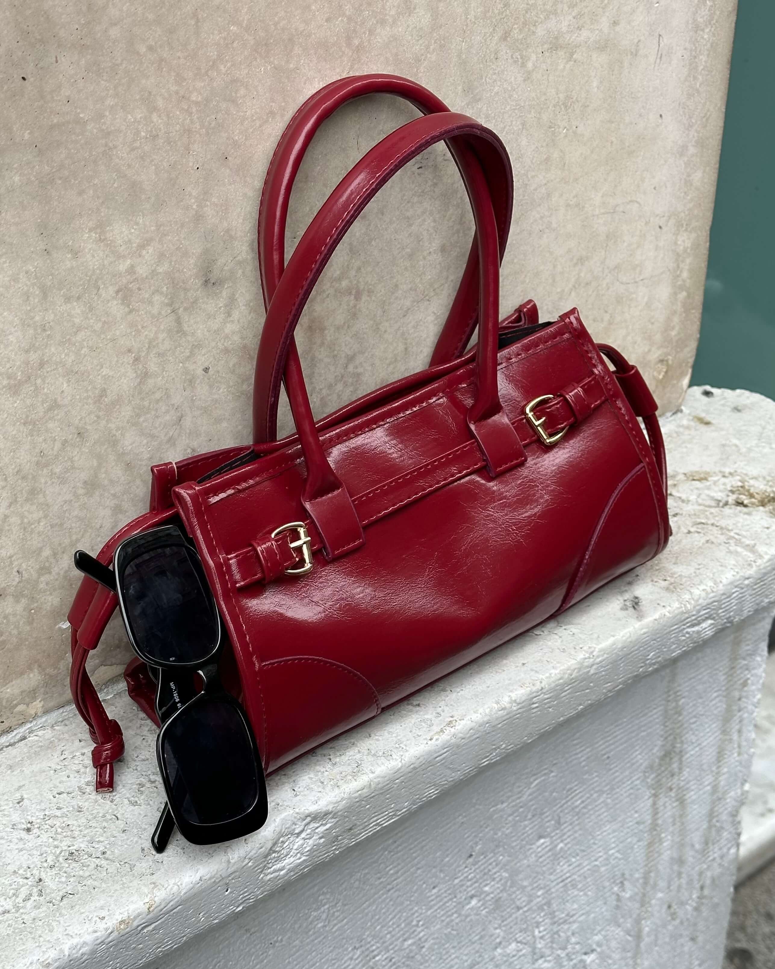 SHAPER CLARET RED ŞERİT KEMER DETAYLI EL ÇANTASI