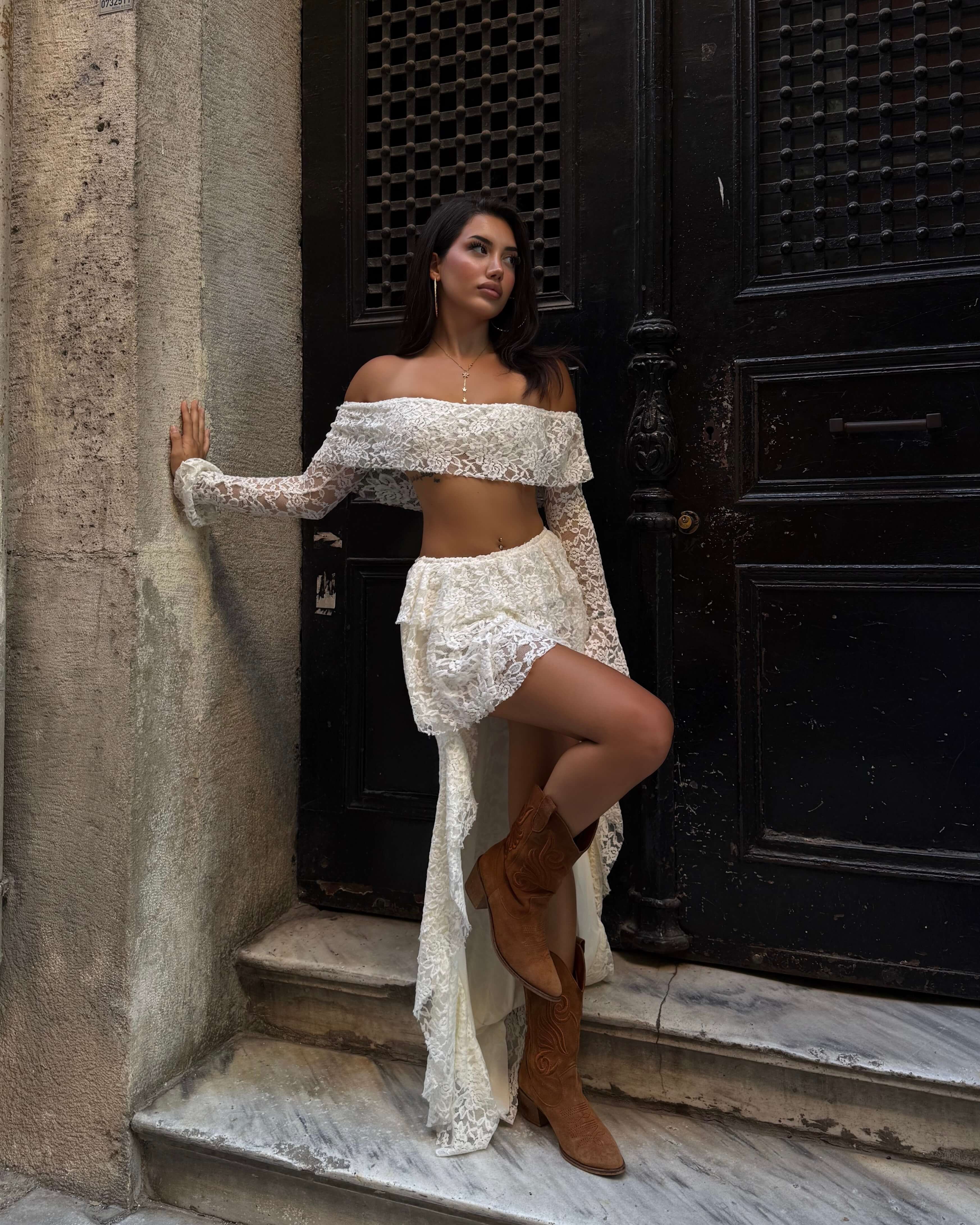 PRAKAS BEIGE DANTEL BOLERO ETEK TAKIM 