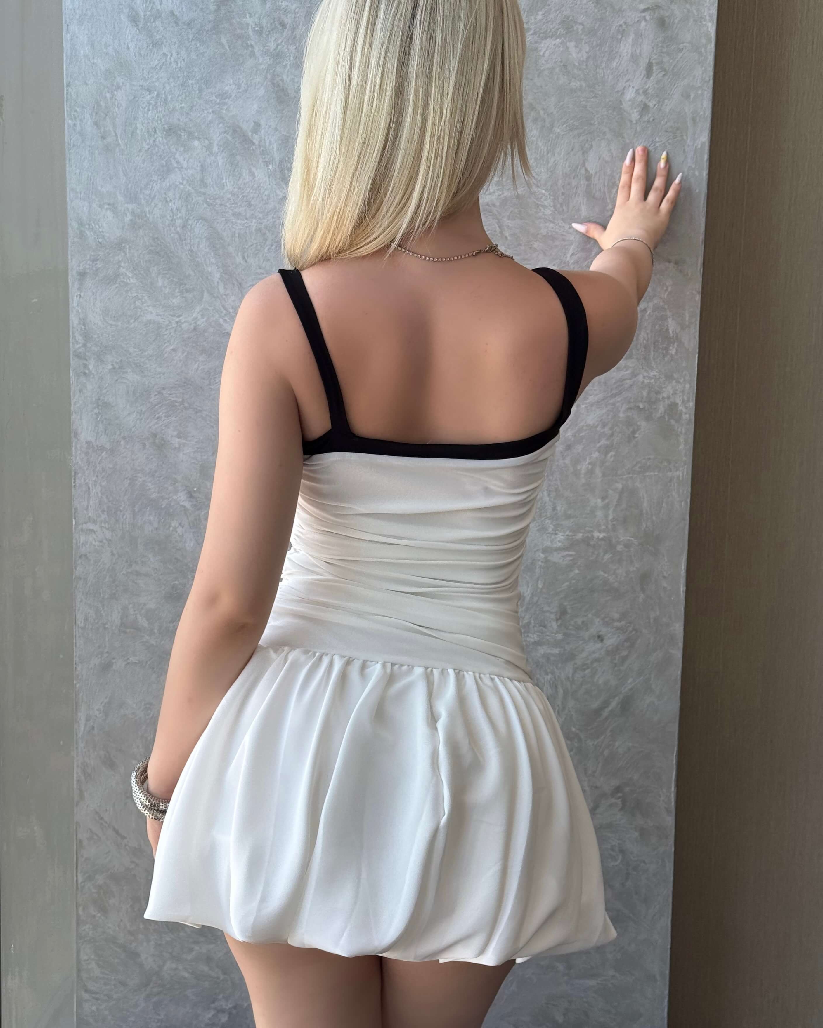 BIIA WHITE YAN BÜZGÜLÜ MİNİ ELBİSE