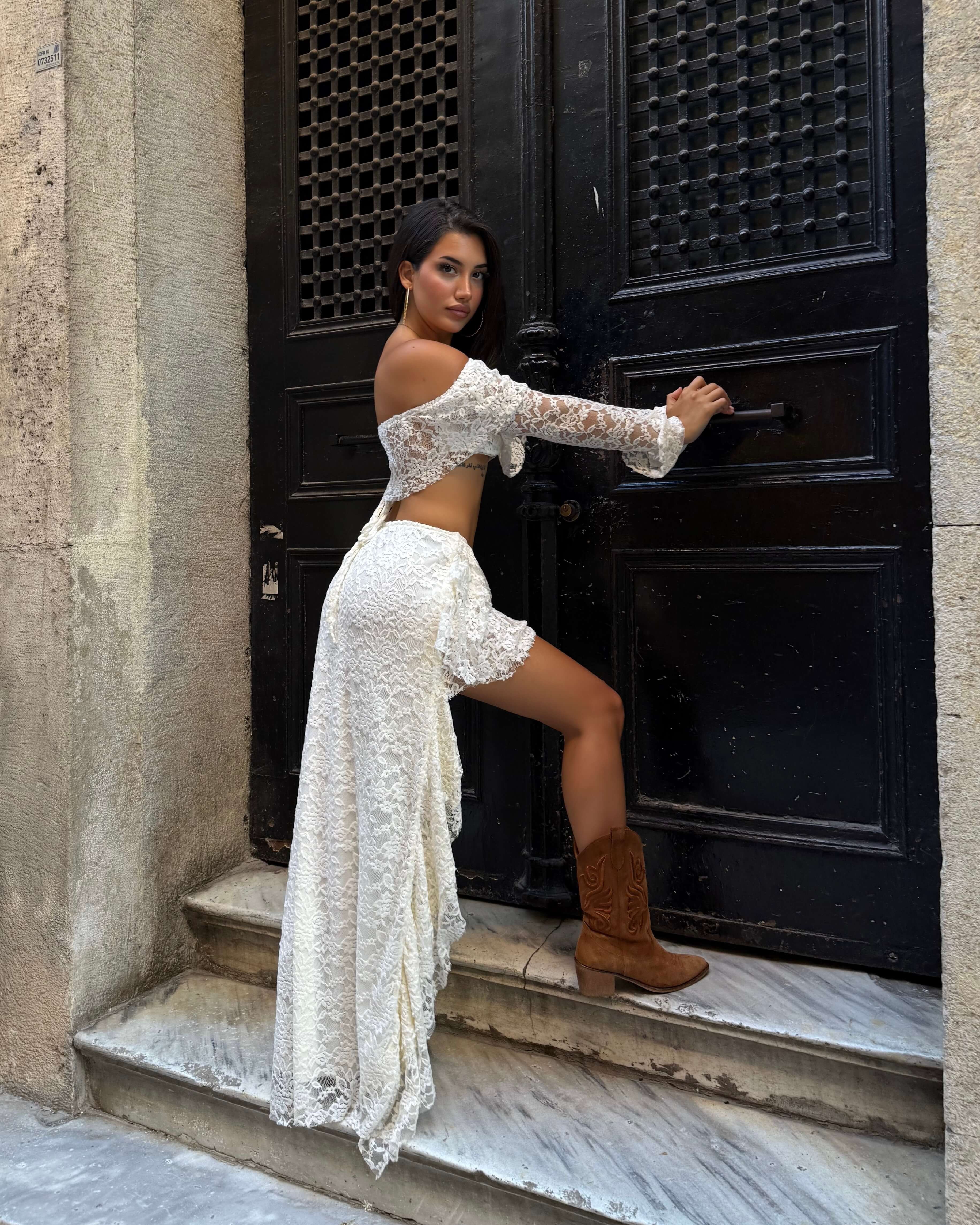 PRAKAS BEIGE DANTEL BOLERO ETEK TAKIM 