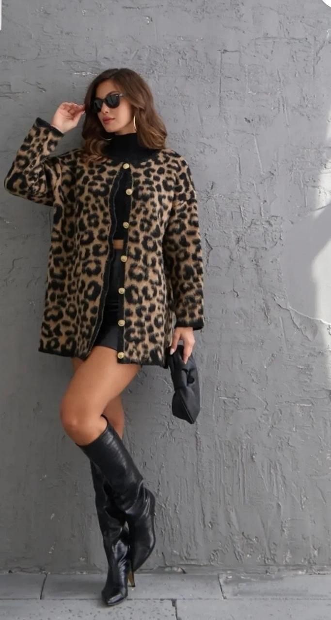 CCK TRİKO LEOPAR DESENLİ YÜNLÜ HIRKA 