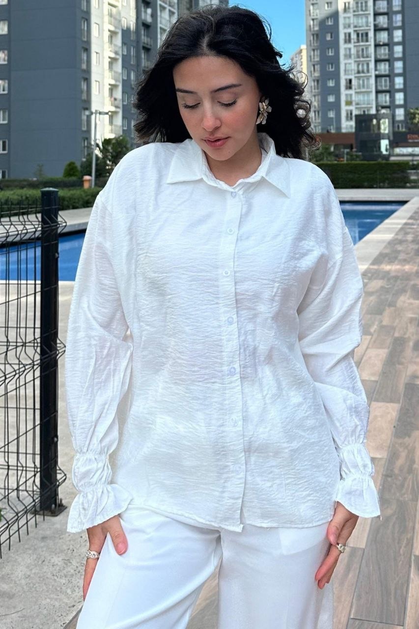 CCK KOLU LASTİK DETAYLI GÖMLEK 