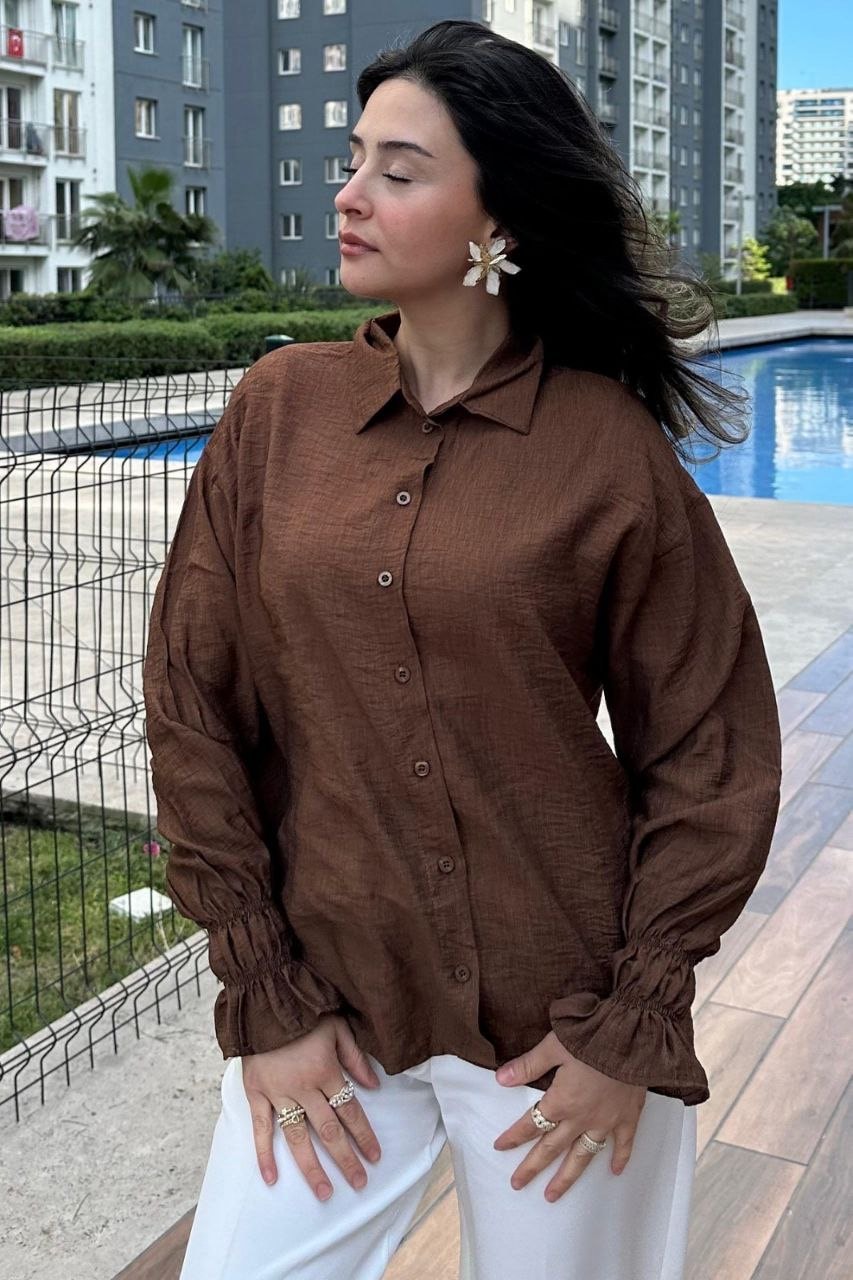 CCK KOLU LASTİK DETAYLI GÖMLEK 