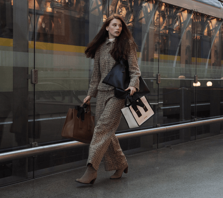 woman bag models