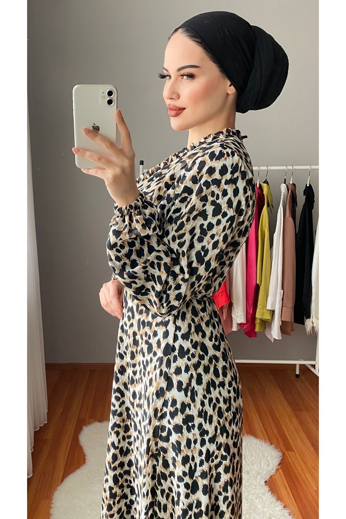 KRUVAZE YAKA LEOPAR DESEN ŞİFON ELBİSE