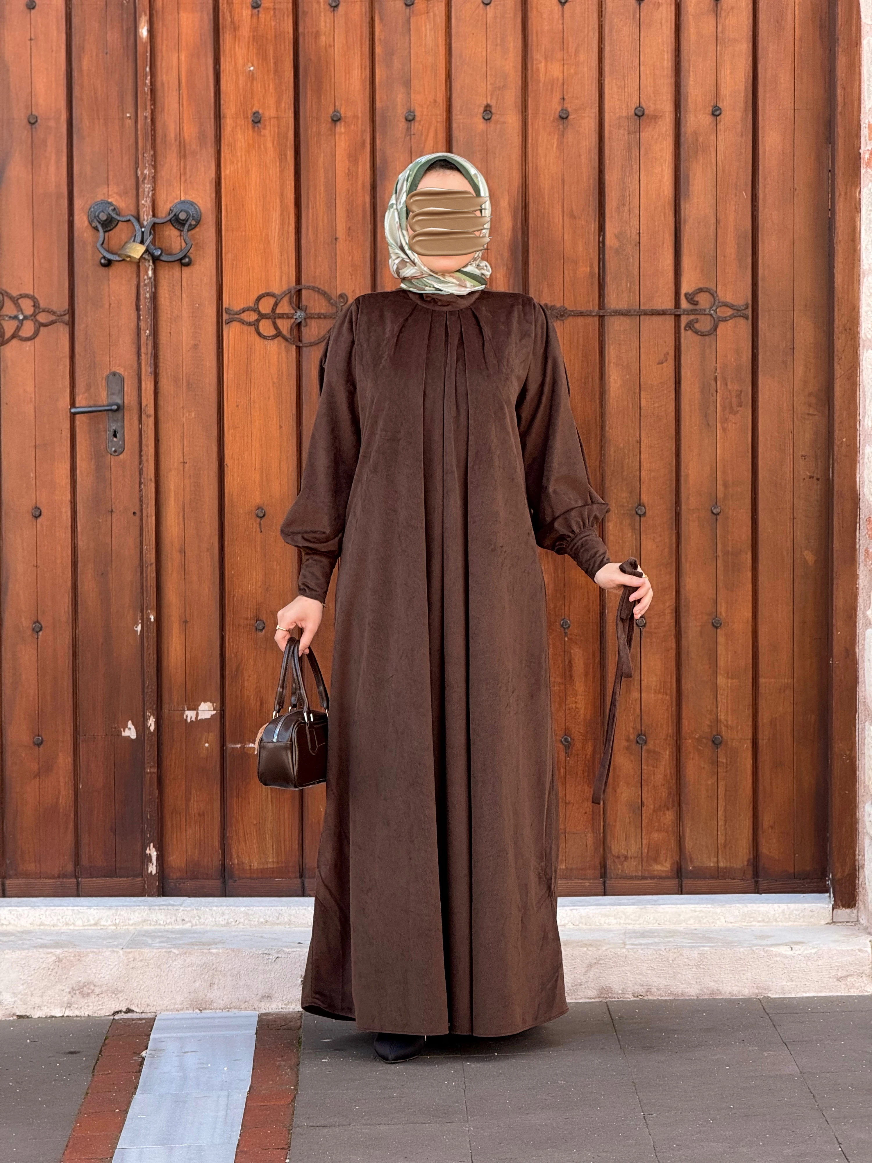 Ankanoor Büzgü Yaka Kadife Elbise ANKA255111