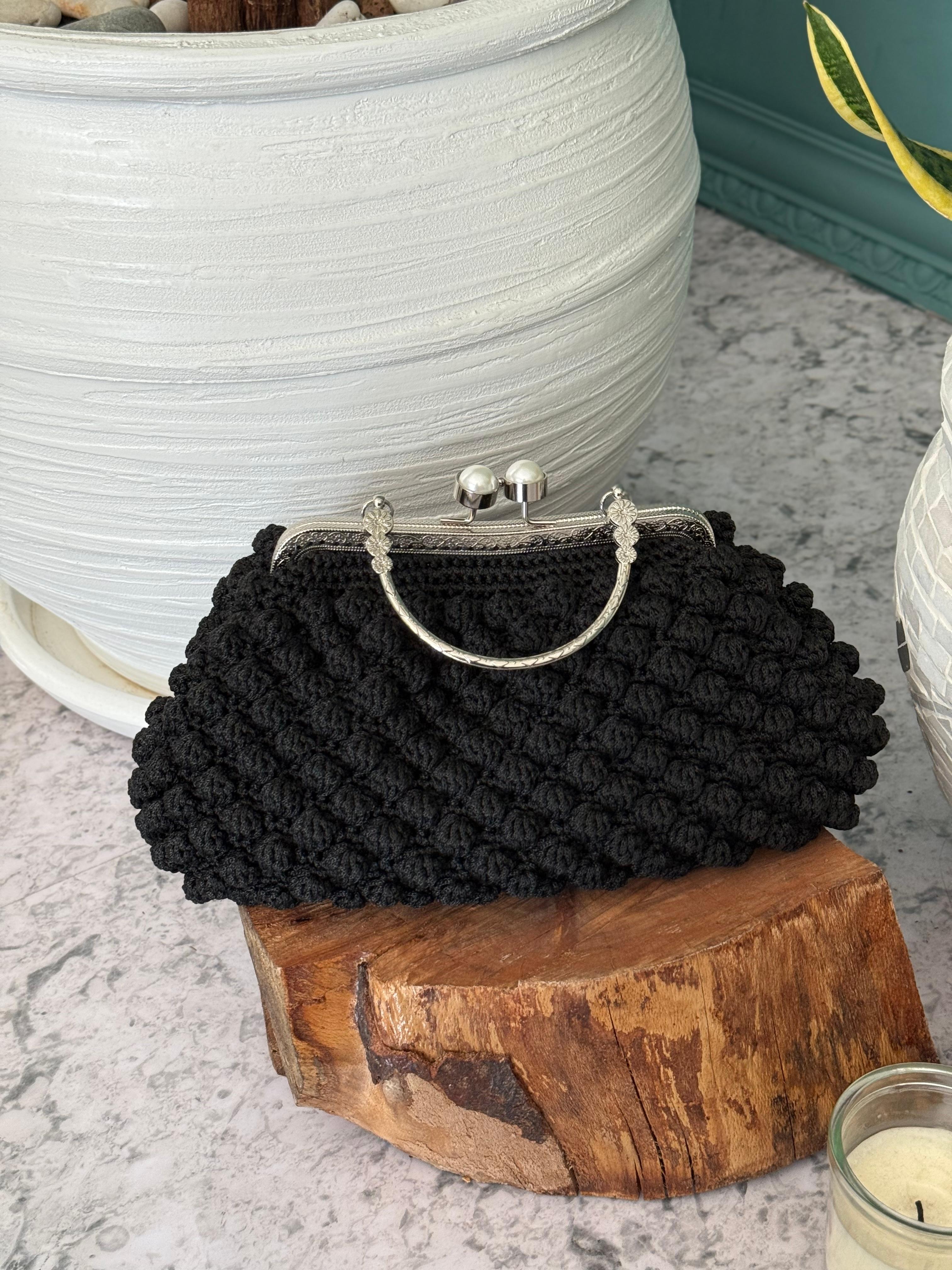 Metal Burslu Makrome Clutch Çanta