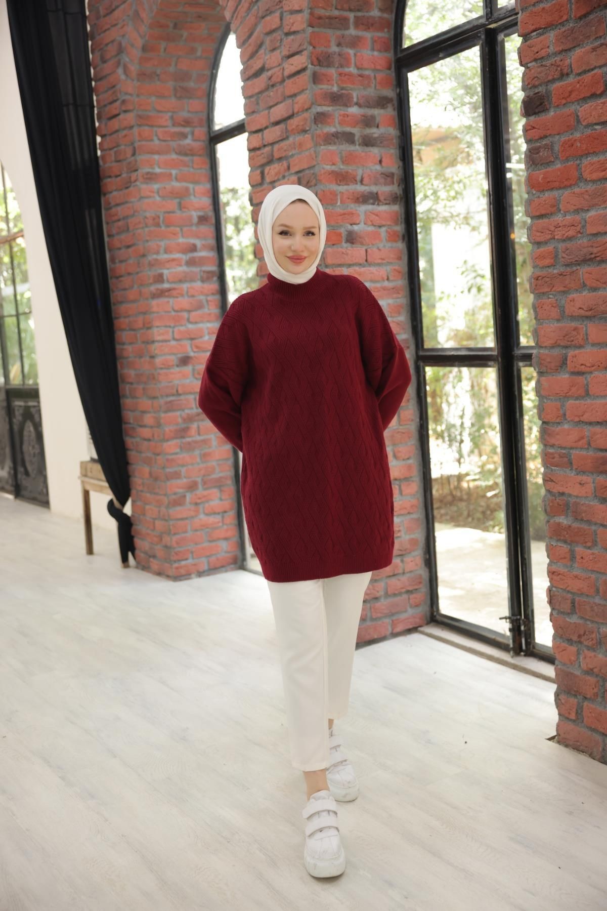 Ankanoor Bordo Düşük Omuz Desenli Triko Tunik Anka257013