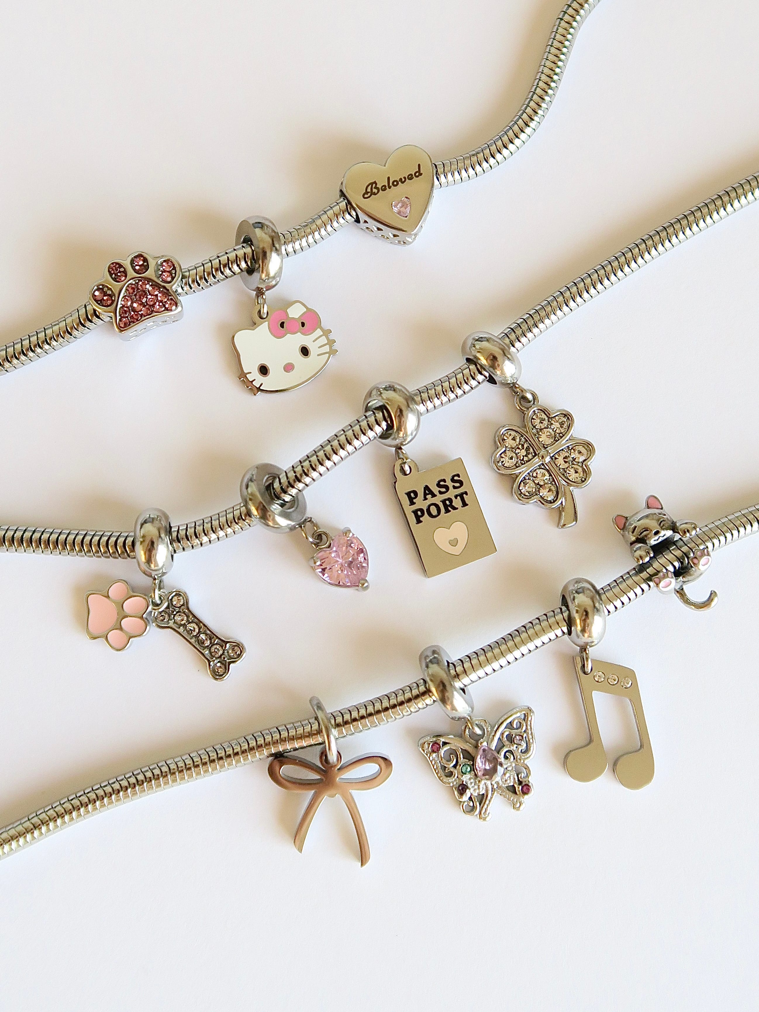 Mini Pembe Kalpli Charm