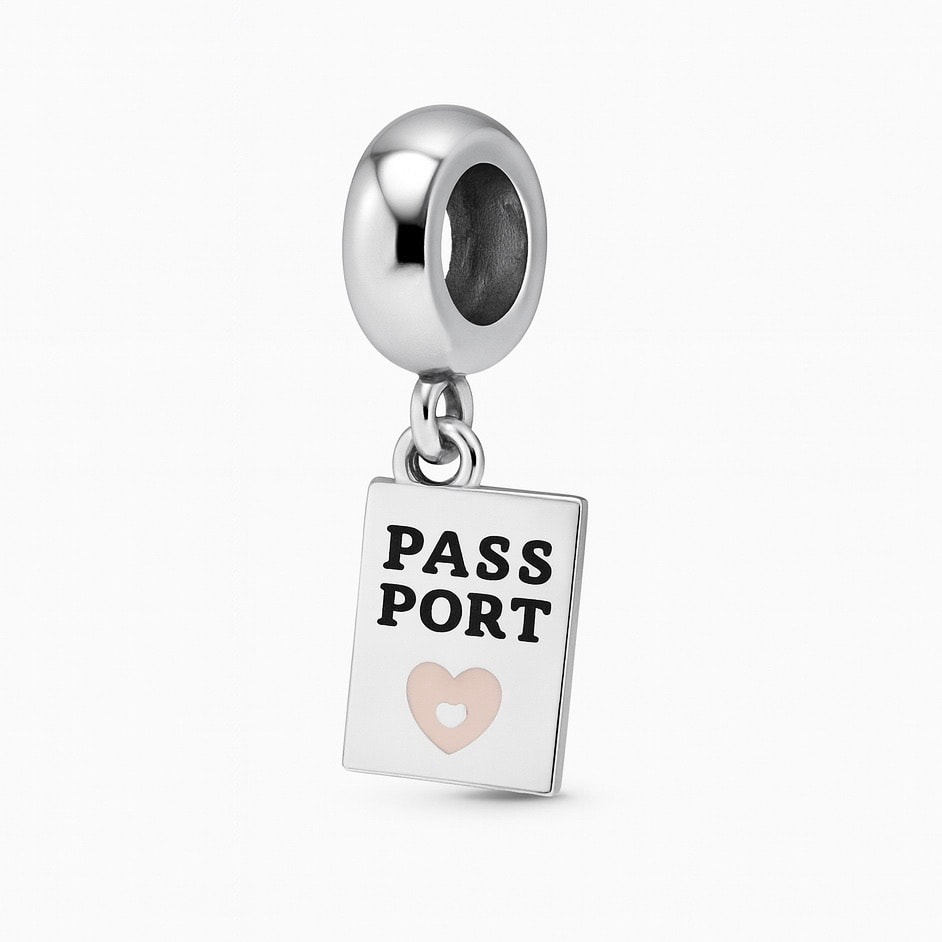 Pasaport Charm