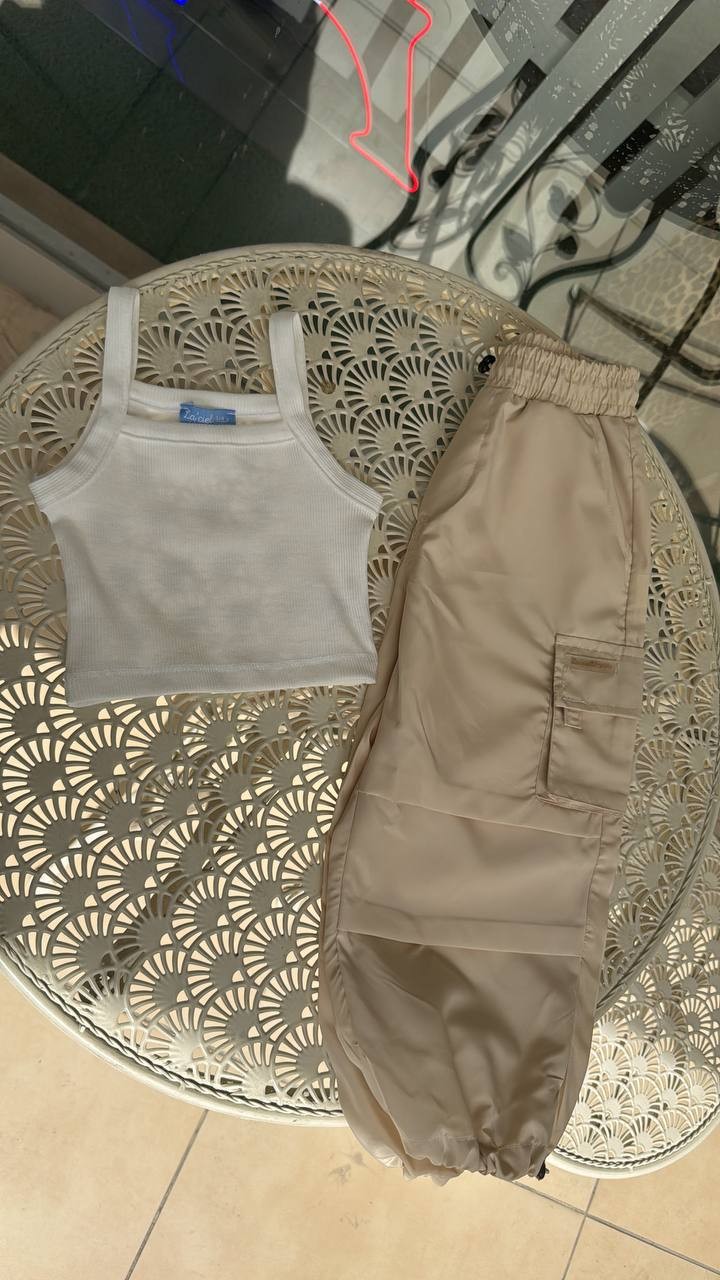 Lacie'l Paris paraşüt pantolonlu crop takım