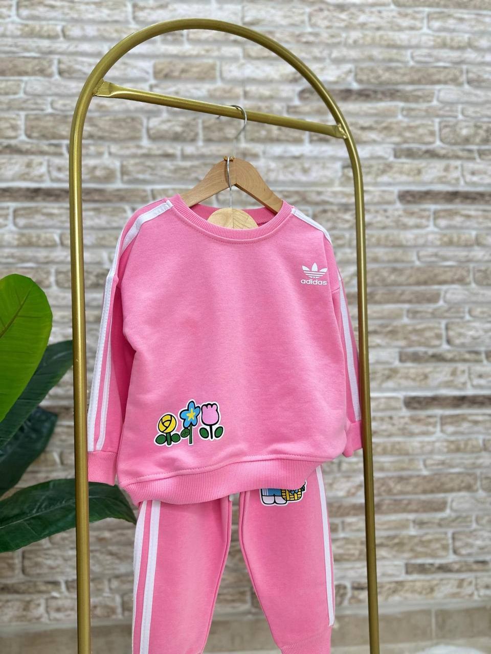 Adidas Pembe Hello Kitty Eşofman Takımı  image