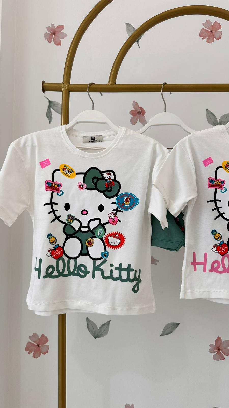 Yeşil Hello kitty şortlu takım image