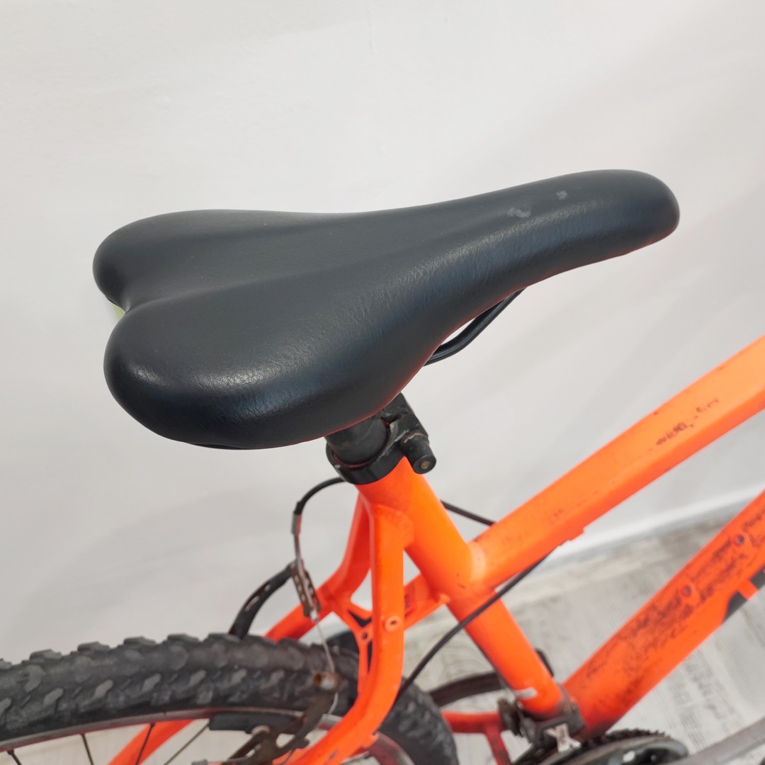 Btwin Rockrider 340 48 cm 26 Jant 2. El Bisiklet