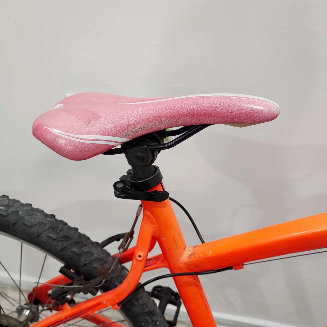 Btwin Rockrider 340 44 cm 2. El Bisiklet