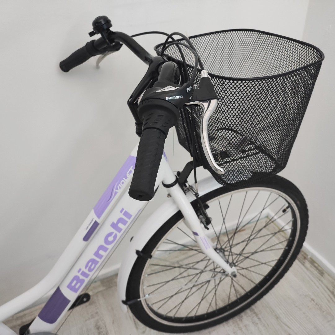 Bianchi Violet 26 jant (Beyaz Lila, Mor) 44 Kadro (Outlet) Şehir & Tur Bisikleti
