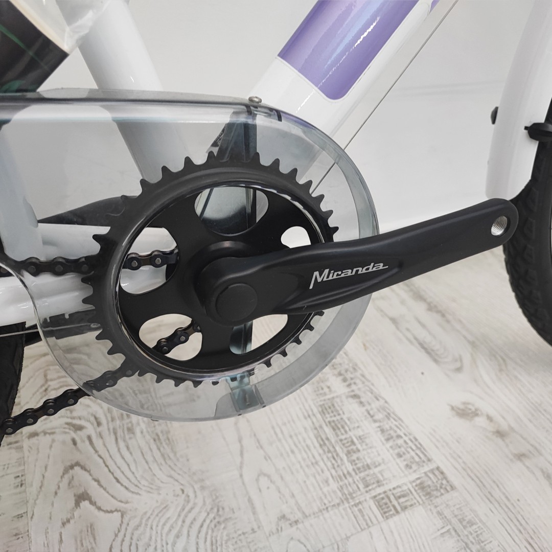 Bianchi Violet 26 jant (Beyaz Lila, Mor) 44 Kadro (Outlet) Şehir & Tur Bisikleti