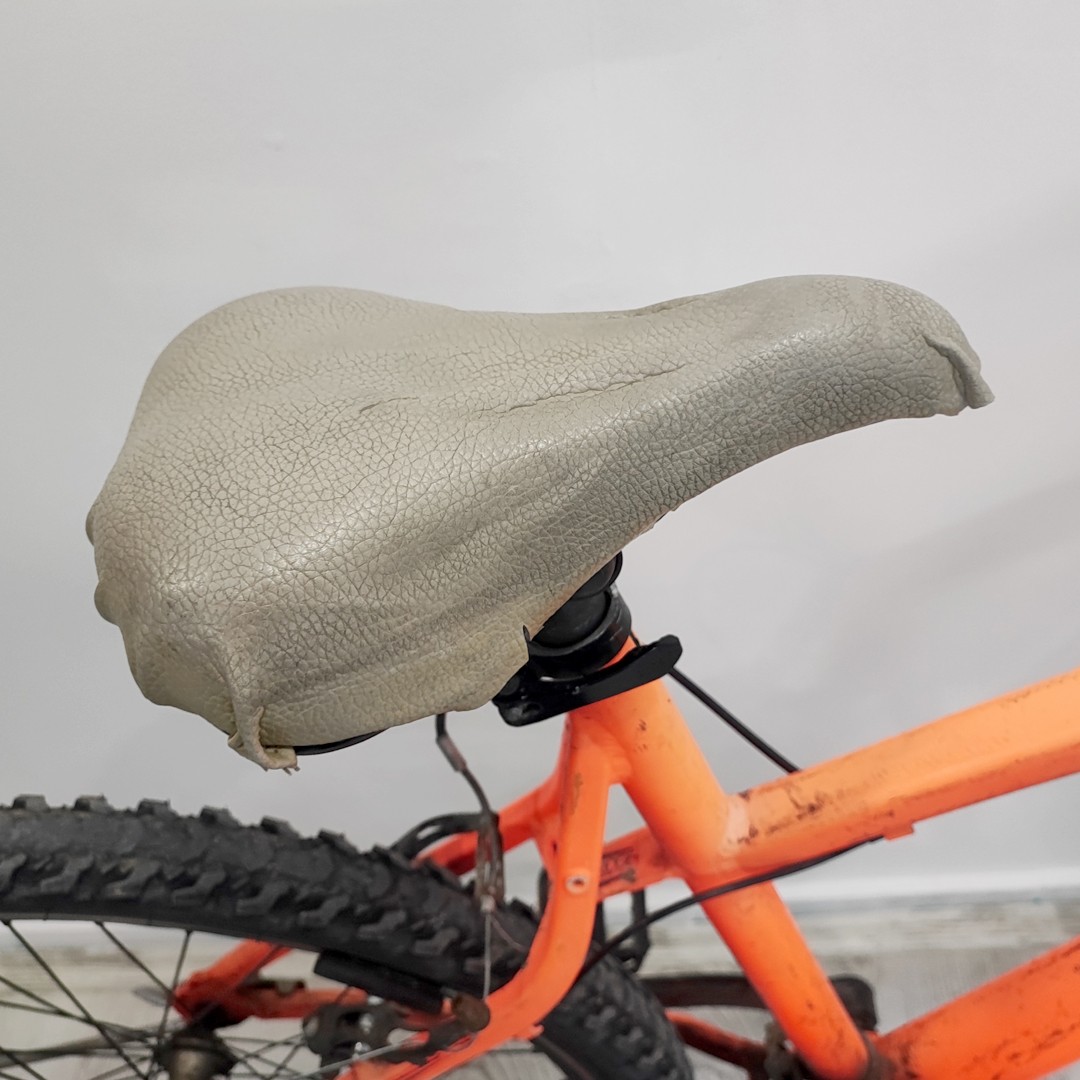 Btwin Rockrider 340 2. El 48 cm (M Beden) 26 Jant Dağ Bisikleti