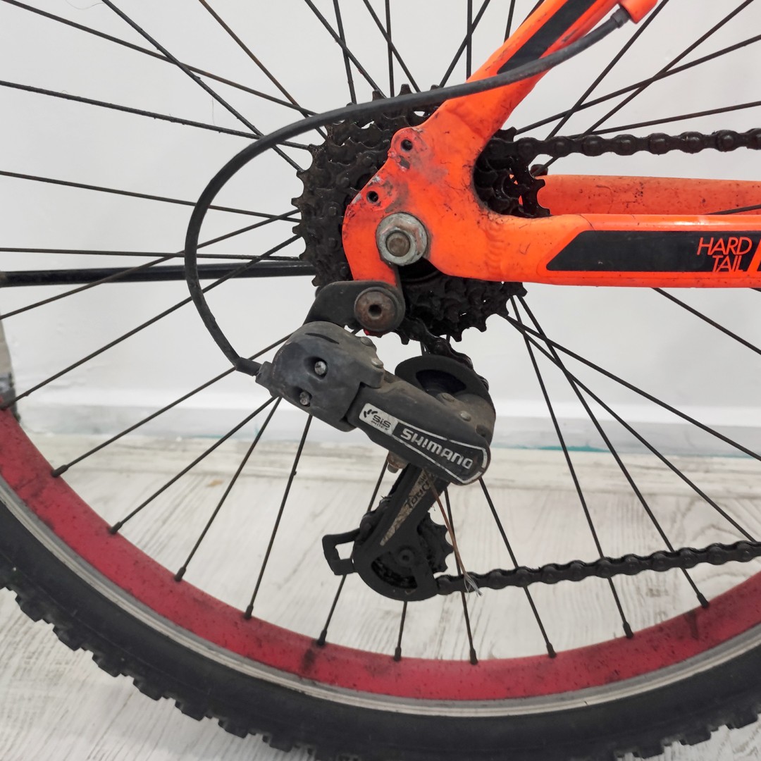 Btwin Rockrider 340 48 cm 26 Jant 2. El Bisiklet